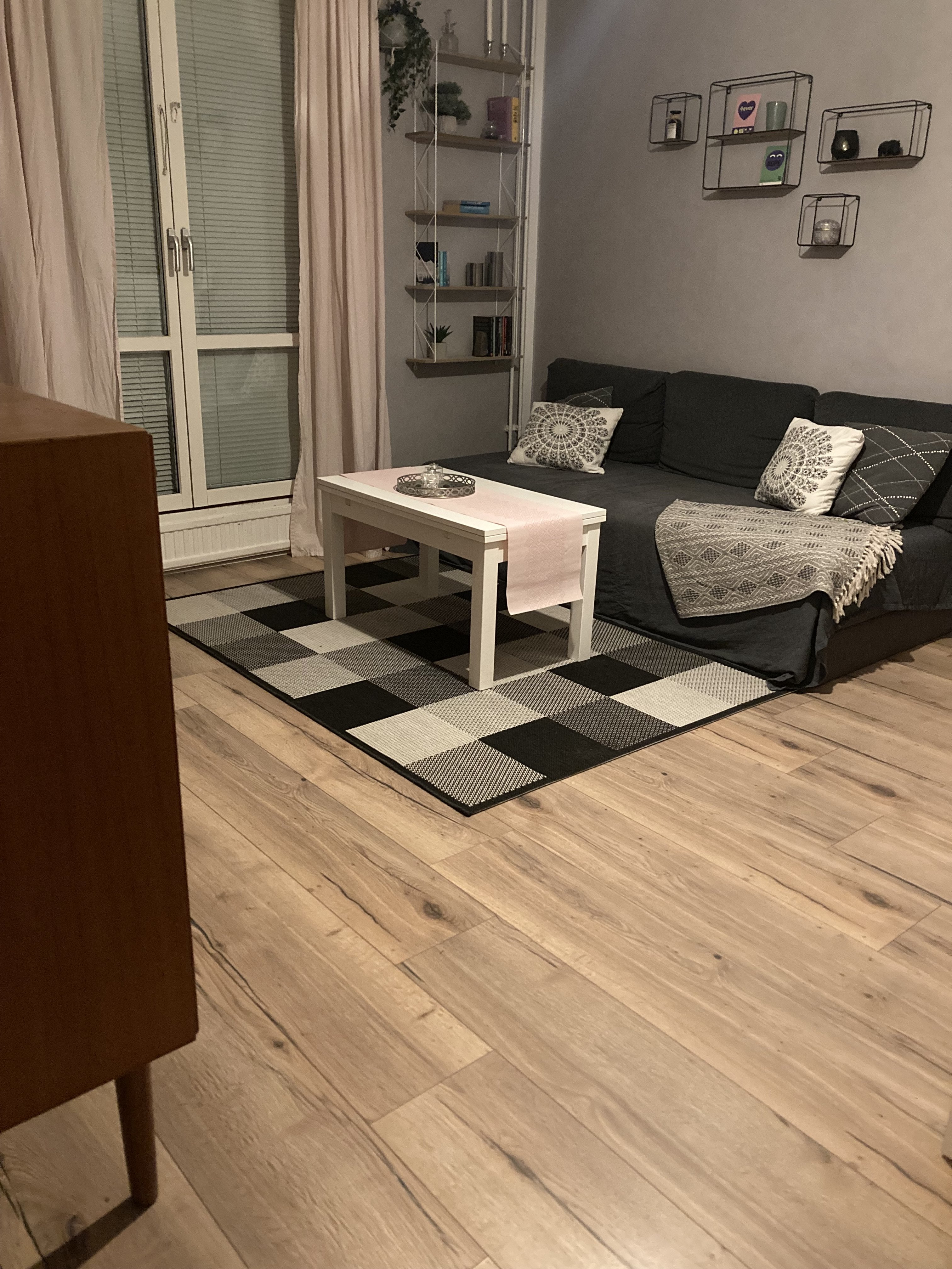 Lägenhet, 1 rooms, 37 sqm, Vårby