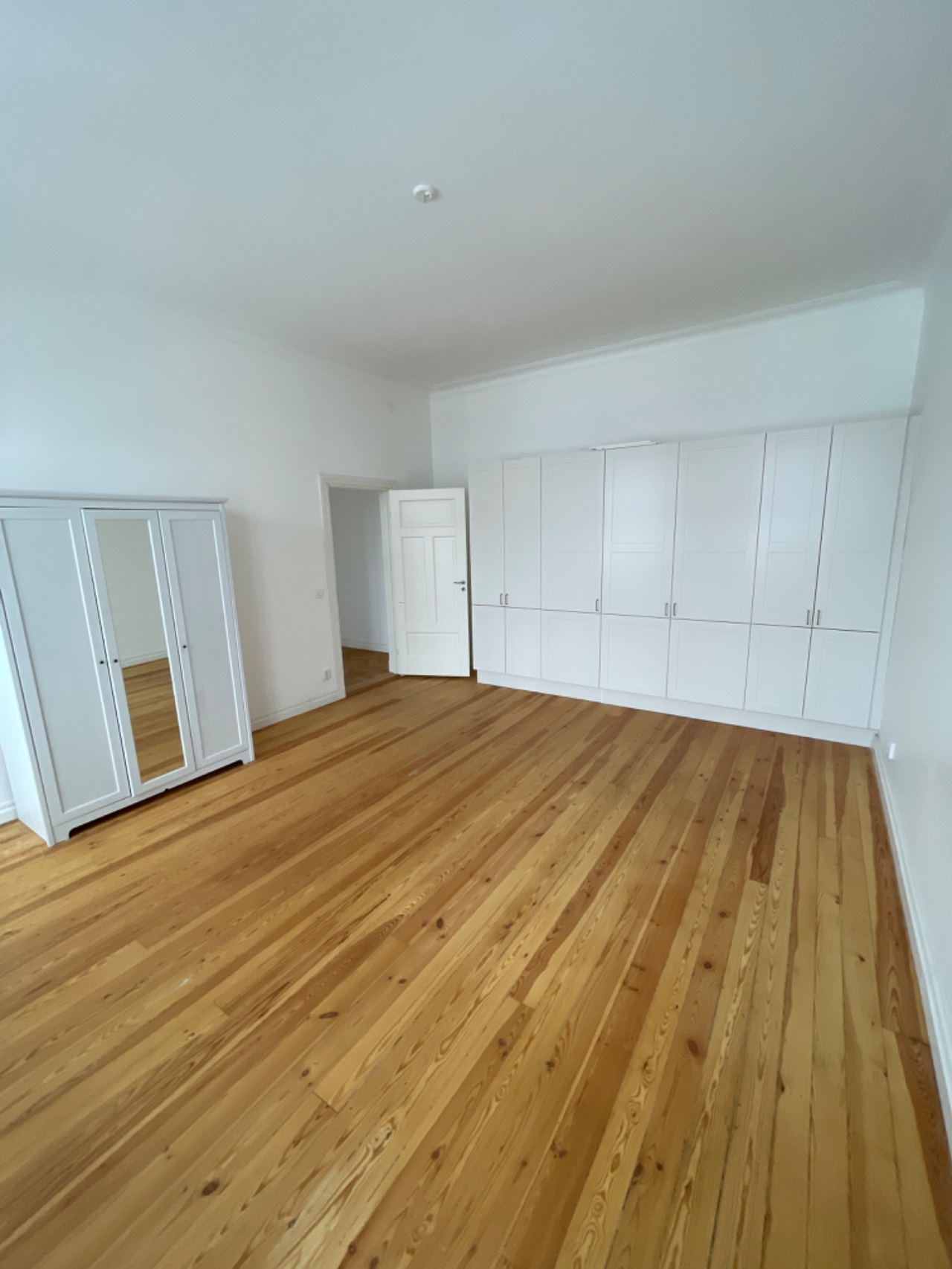 3 rok · 105 m² i Strängnäs – bild 8