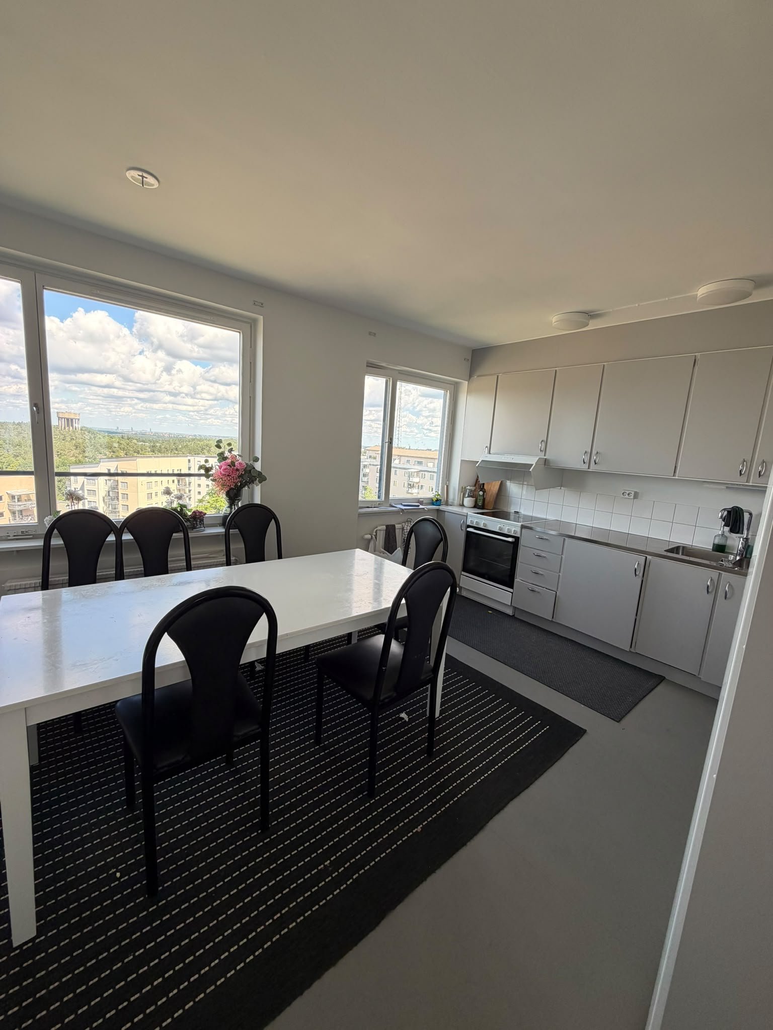 Apartment in Stockholm, Skärholmen - Bild 2