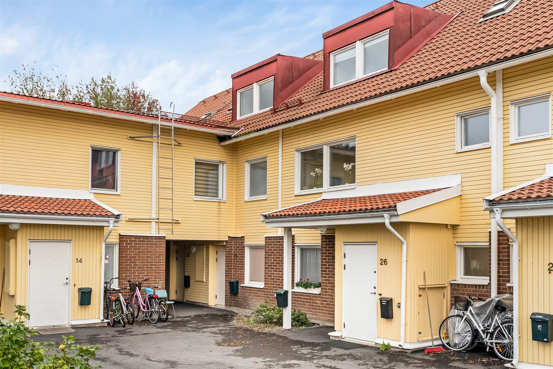 Takpannevägen