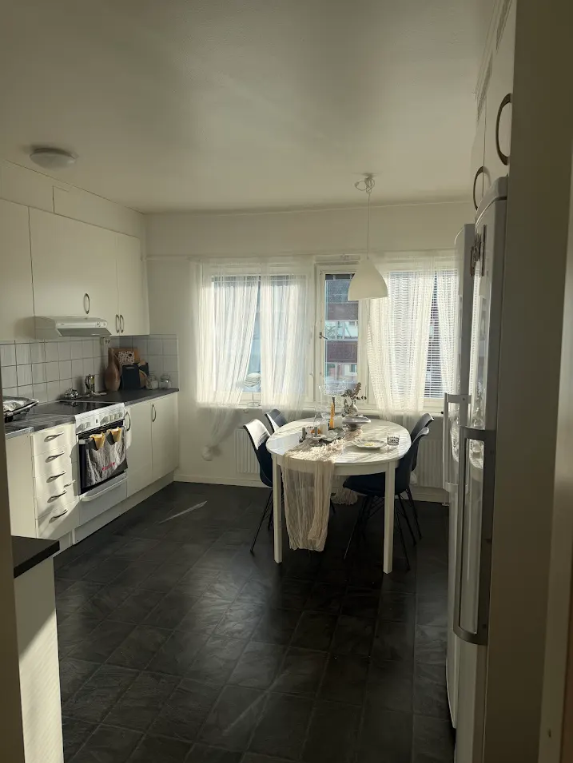 2 rok · 65 m² i Enköping – bild 4