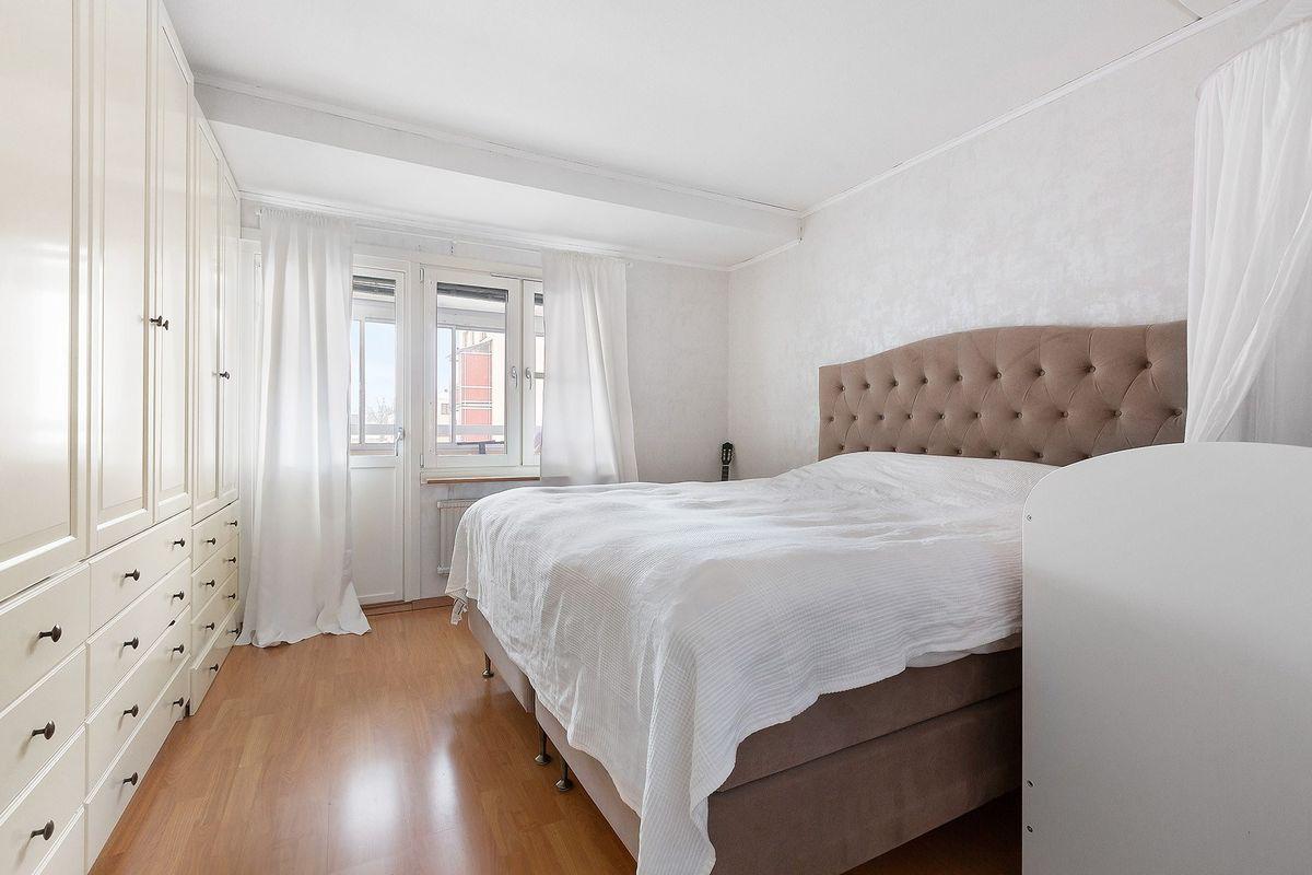 Sorögatan, Kista — photo 3