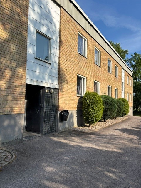 Hultenheims Väg 10
