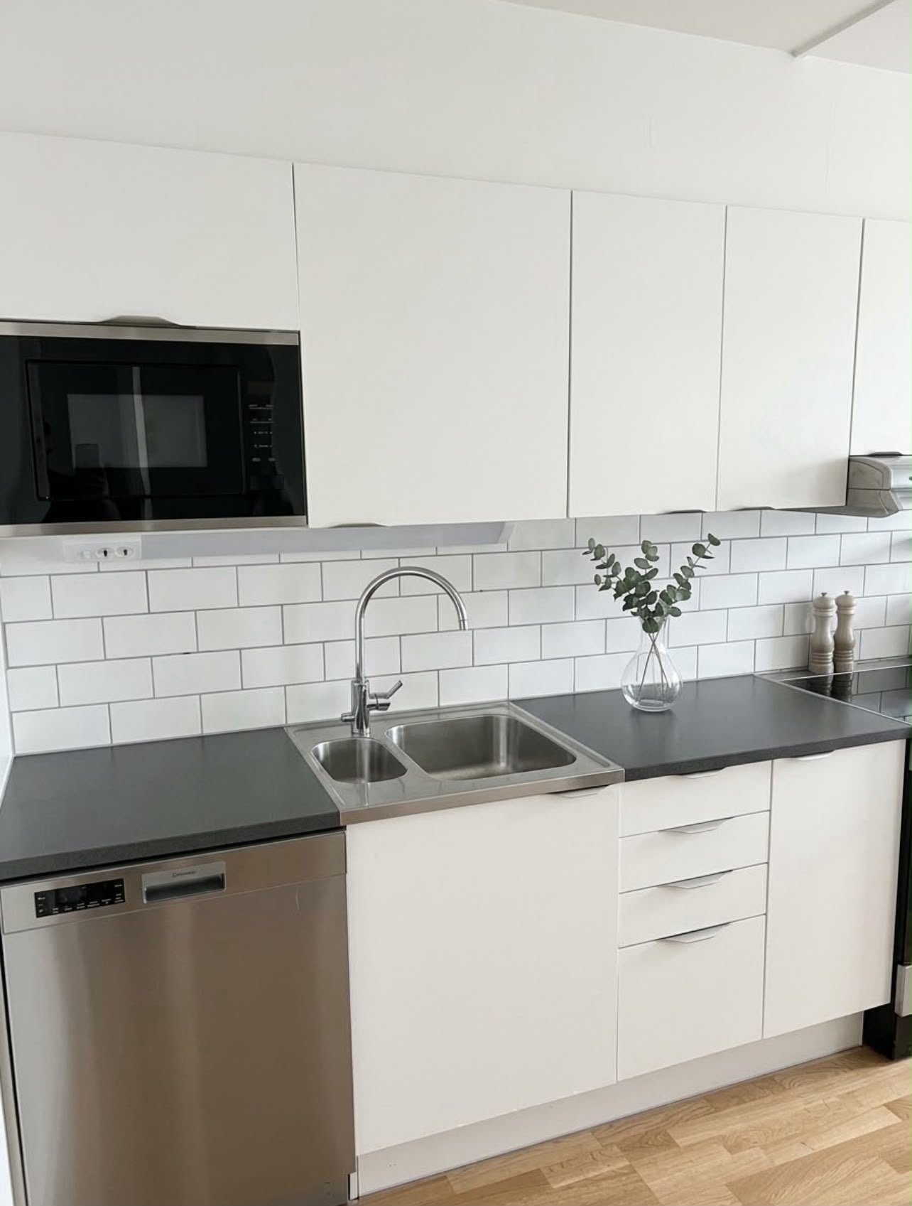 2 rok · 64 m² i Jordbro – bild 4