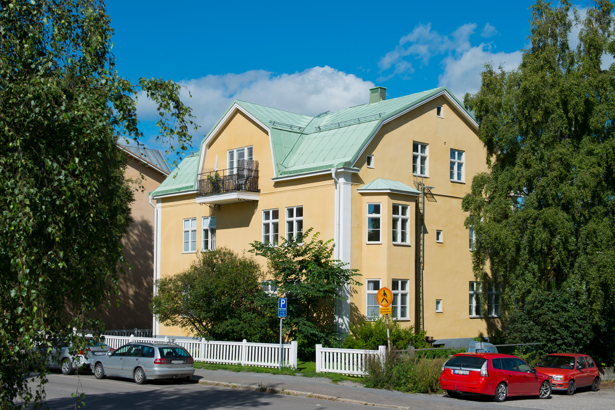 Östra långgatan 9