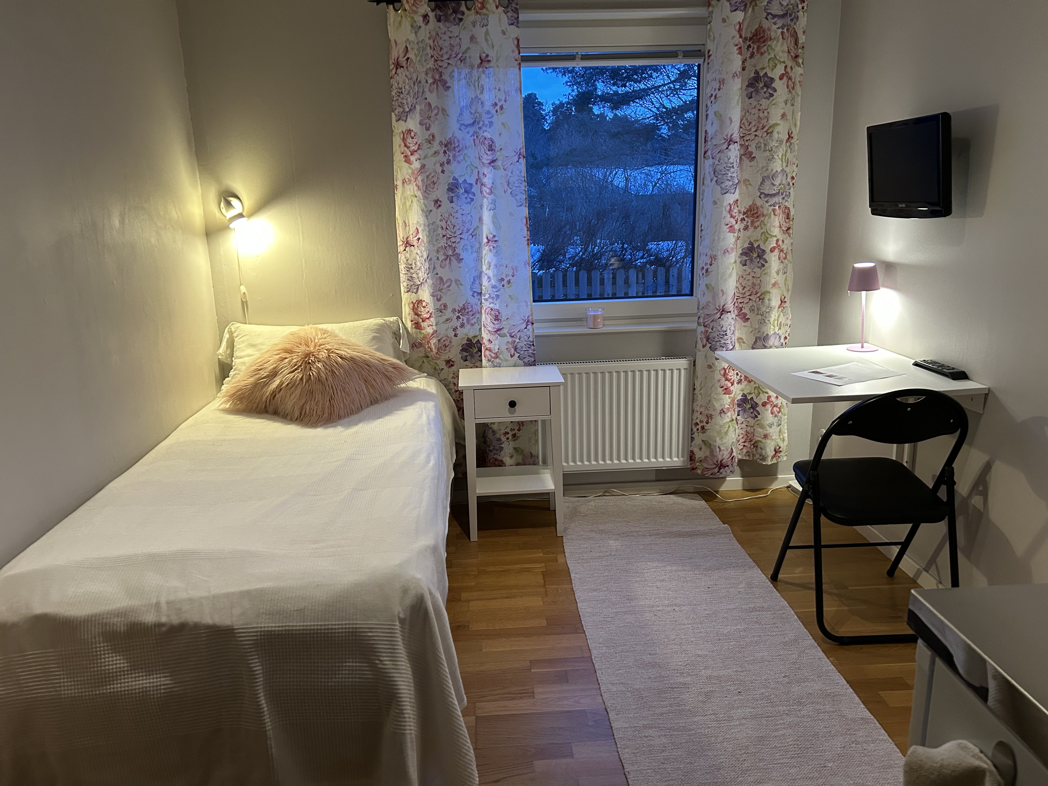 Lägenhet, 1 rooms, 15 sqm, Märsta
