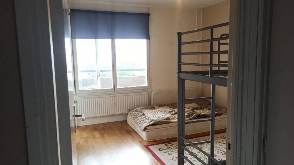 2 rum och kök, Skärholmen — 12 500 kr/mån — bild 3