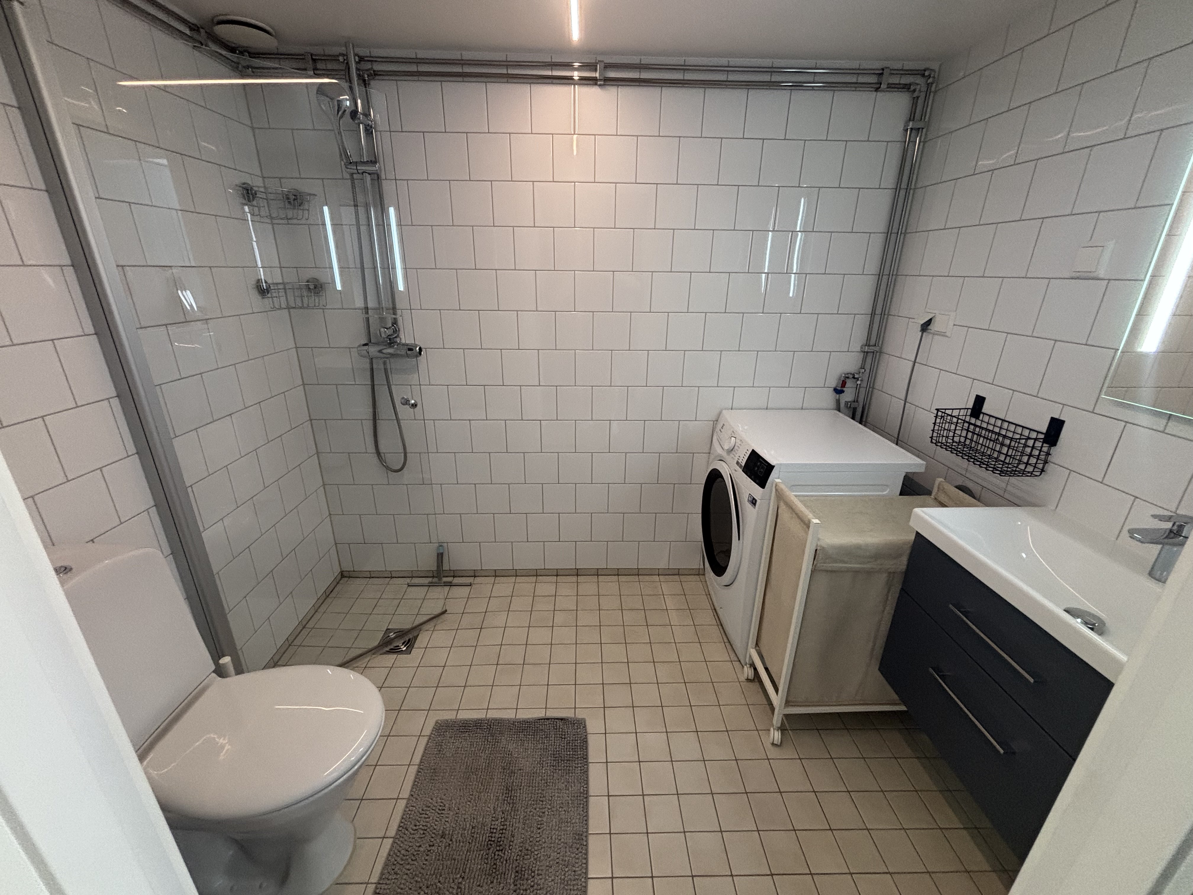 2.5 rum och kök, Farsta — 13 400 kr/mån — bild 4