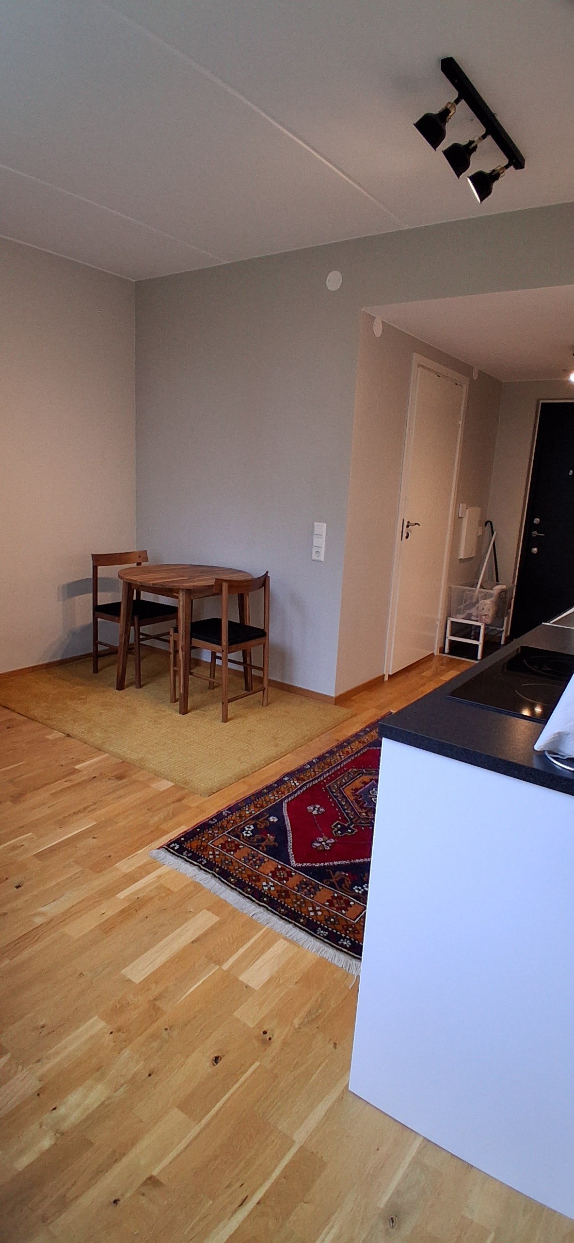 2 rok · 33 m² i Vällingby – bild 7