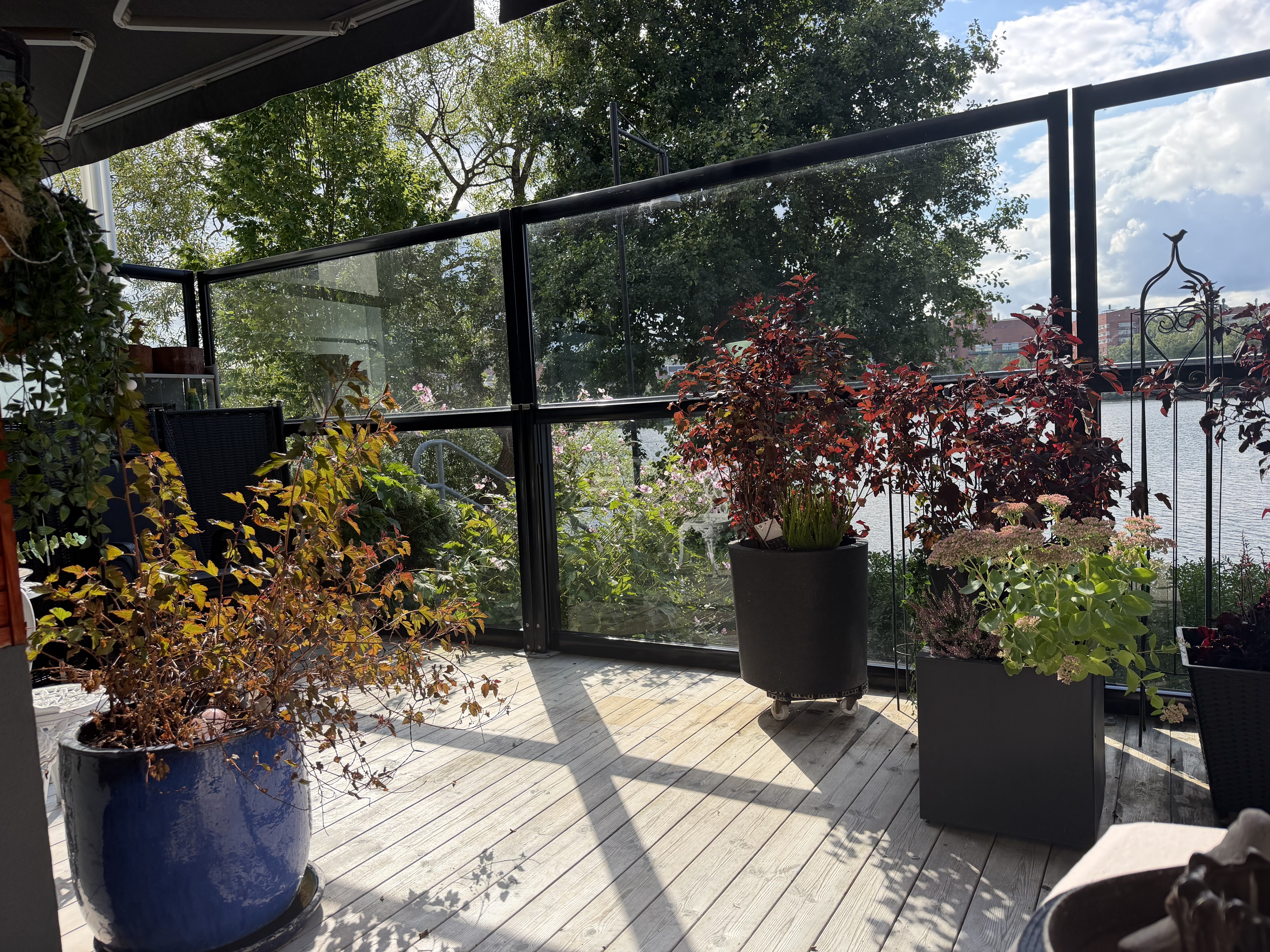 1-bed apartment, 73 m²