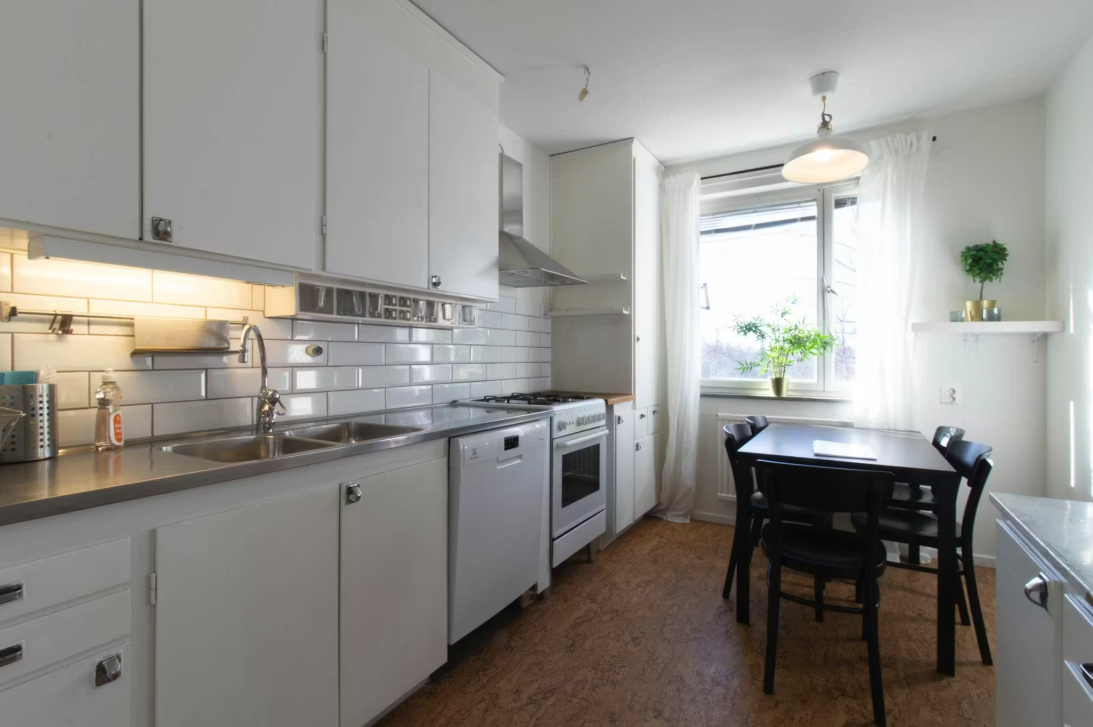 3 rum och kök, Skärholmen — 17 500 kr/mån — bild 2