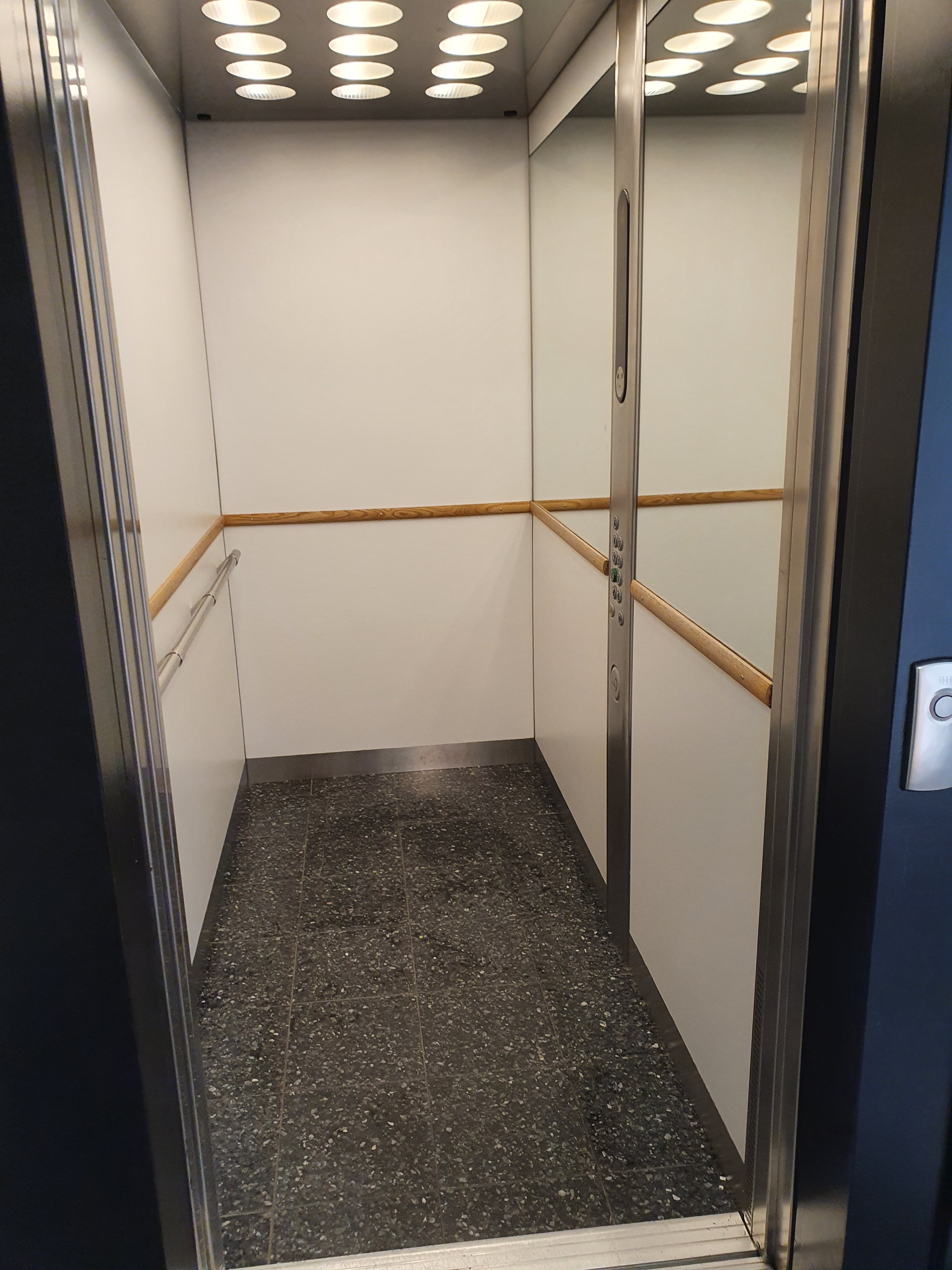1 rum och kök, Liljeholmen — 8 850 kr/mån — bild 2