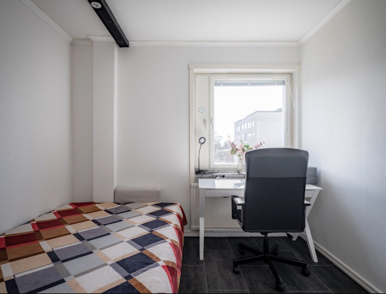 Lägenhet, 1 rooms, 98 sqm, Upplands Väsby
