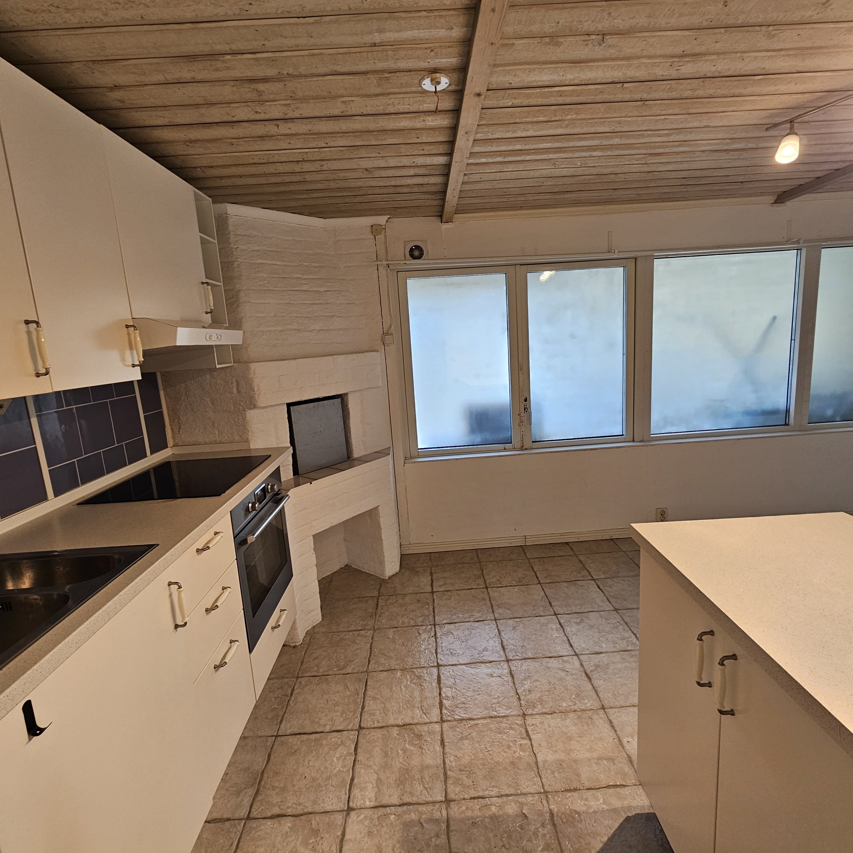 Almungevägen, Almunge — photo 5