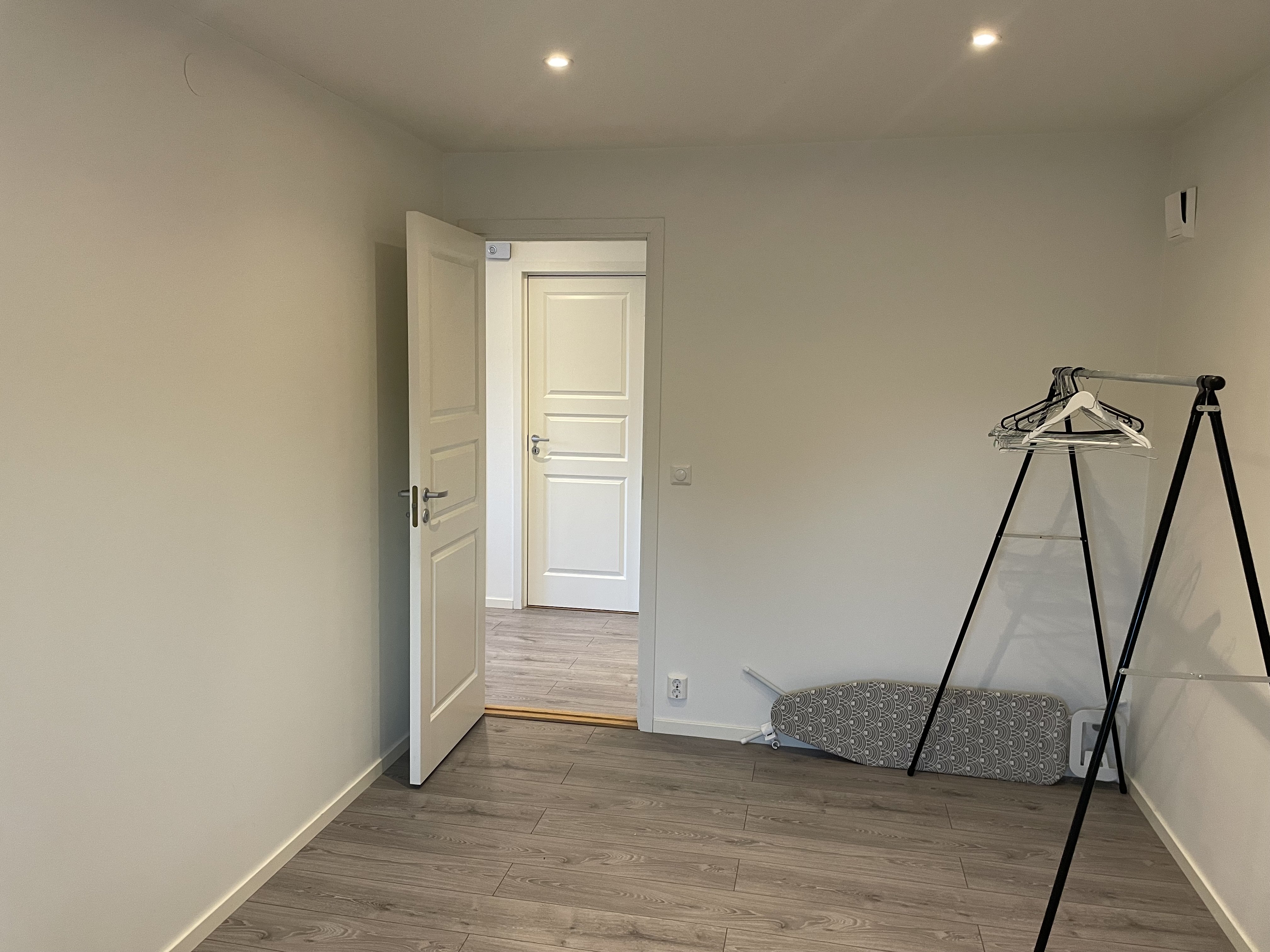 Hus – Malmö, Fosie, Gullviksborg - Bild 4