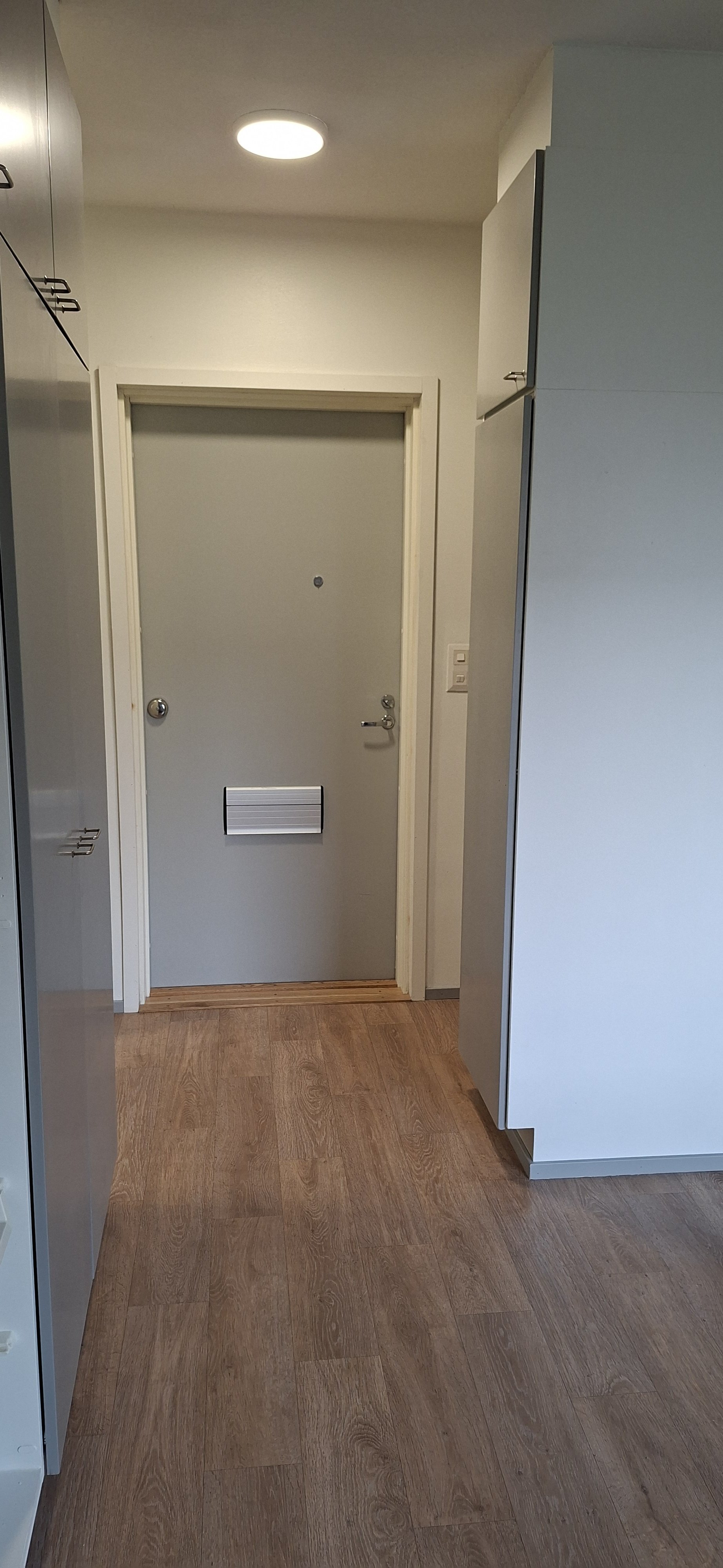 Valoisa ja remontoitu 27m2 yksiö Tornikadulla 3