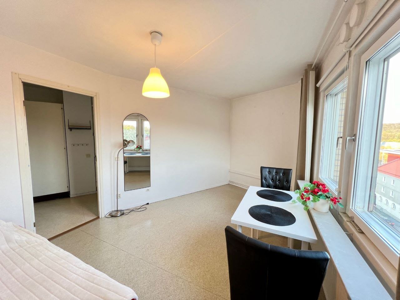 1 rok · 30 m² i Göteborg – bild 3