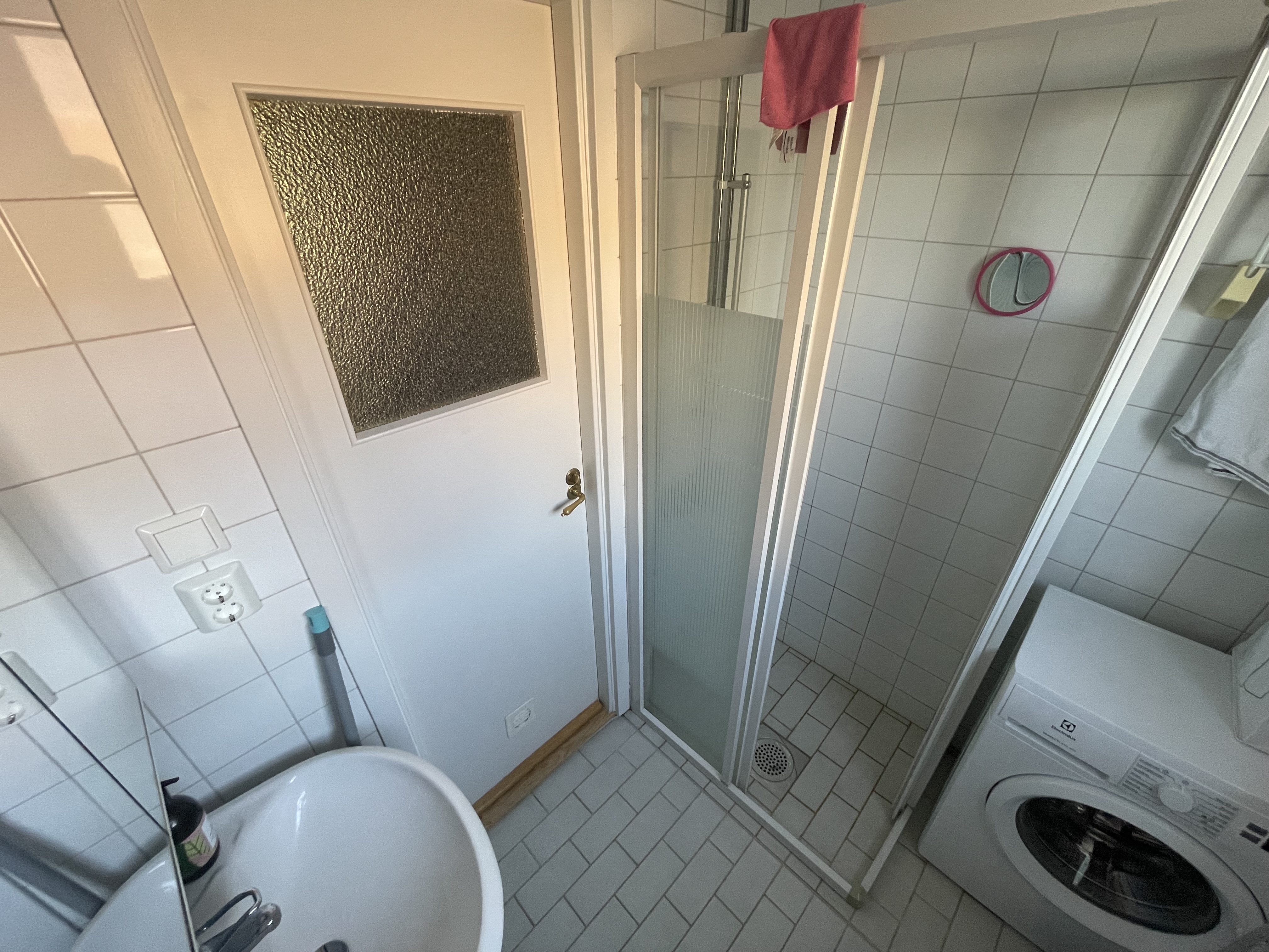 1 rum och kök, Vällingby — 7 500 kr/mån — bild 4
