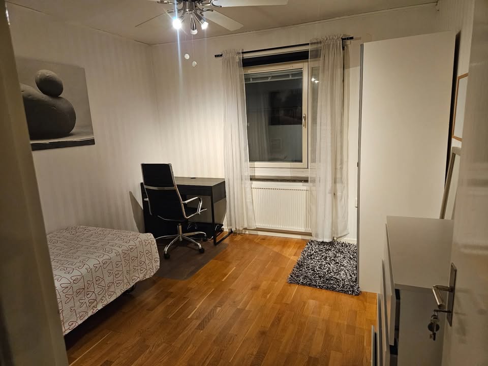 Lägenhet, 1 rooms, 15 sqm, Vällingby
