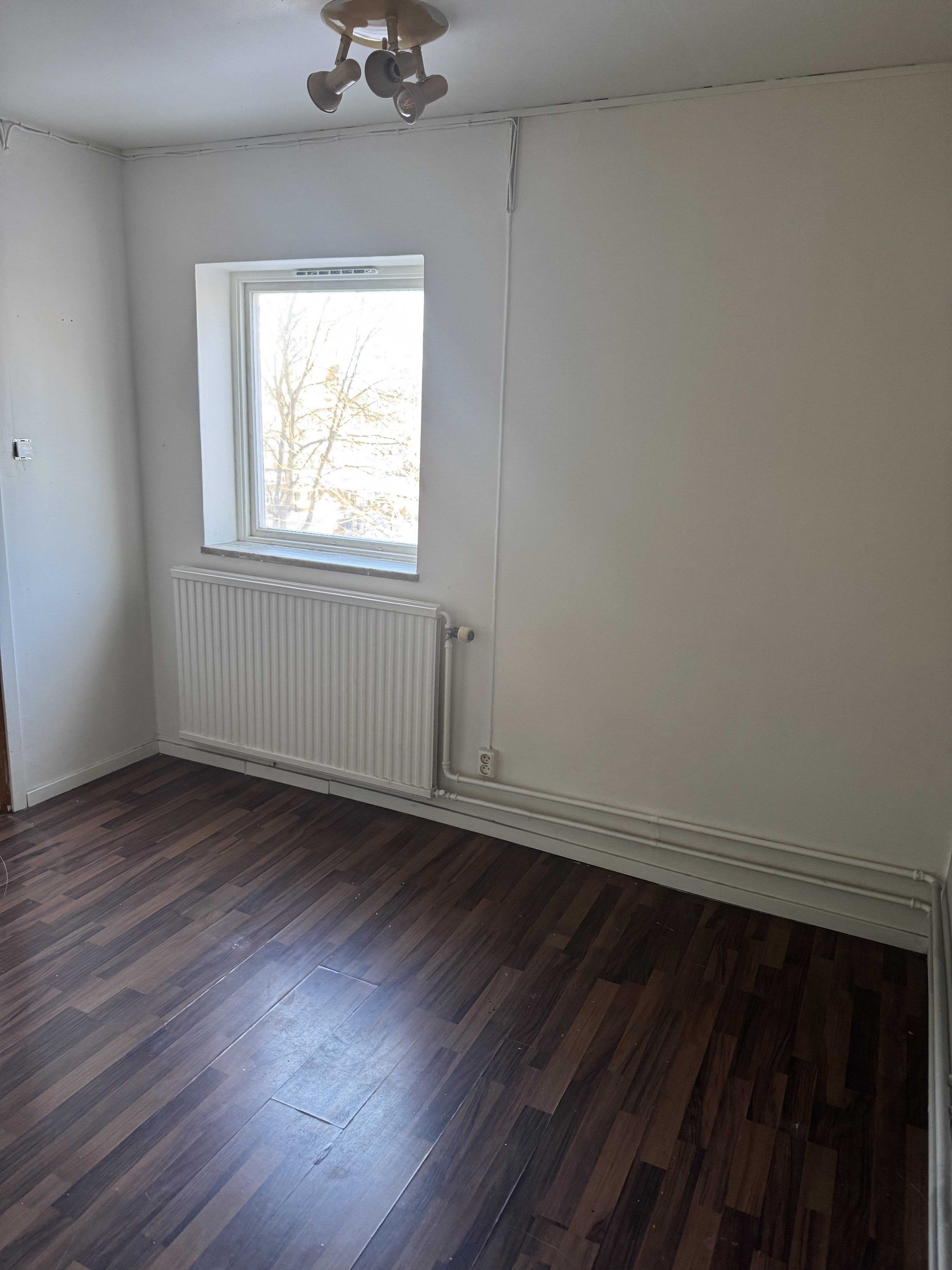 Lägenhet, 5 rooms, 110 sqm, Hässelby