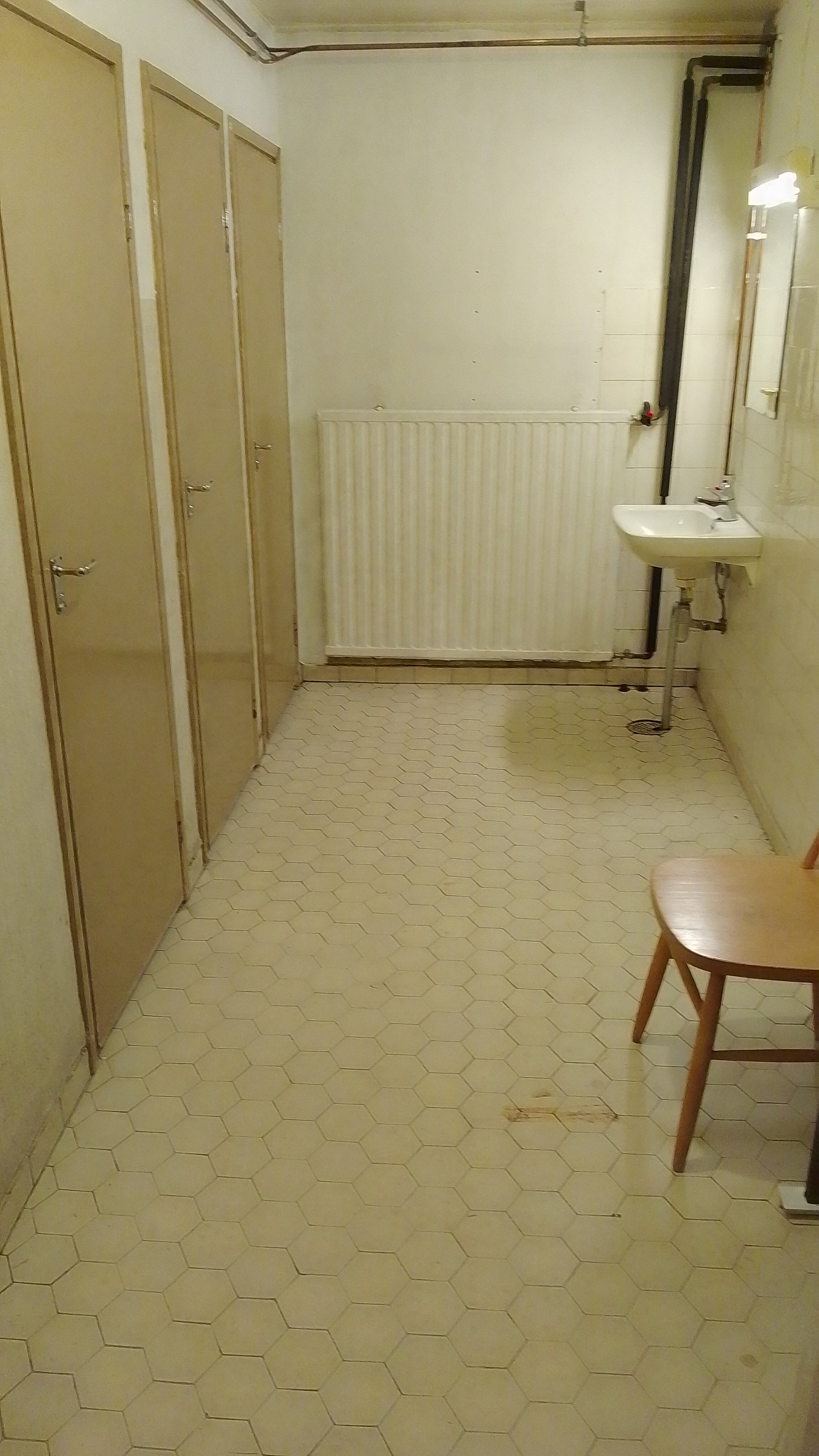 Kalustettu edullinen vierashuoneisto 4