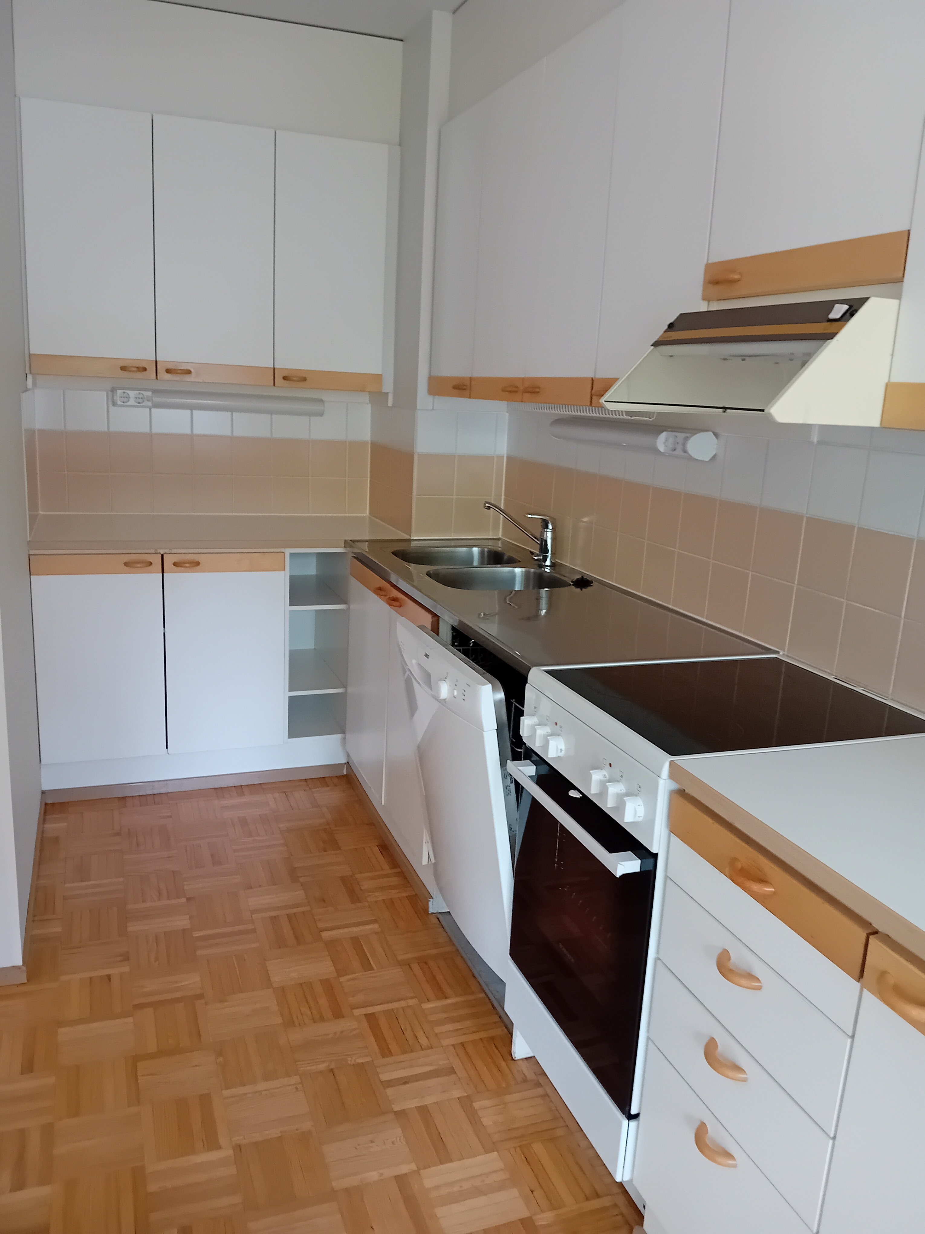 Kaksio järvimaisemalla 2