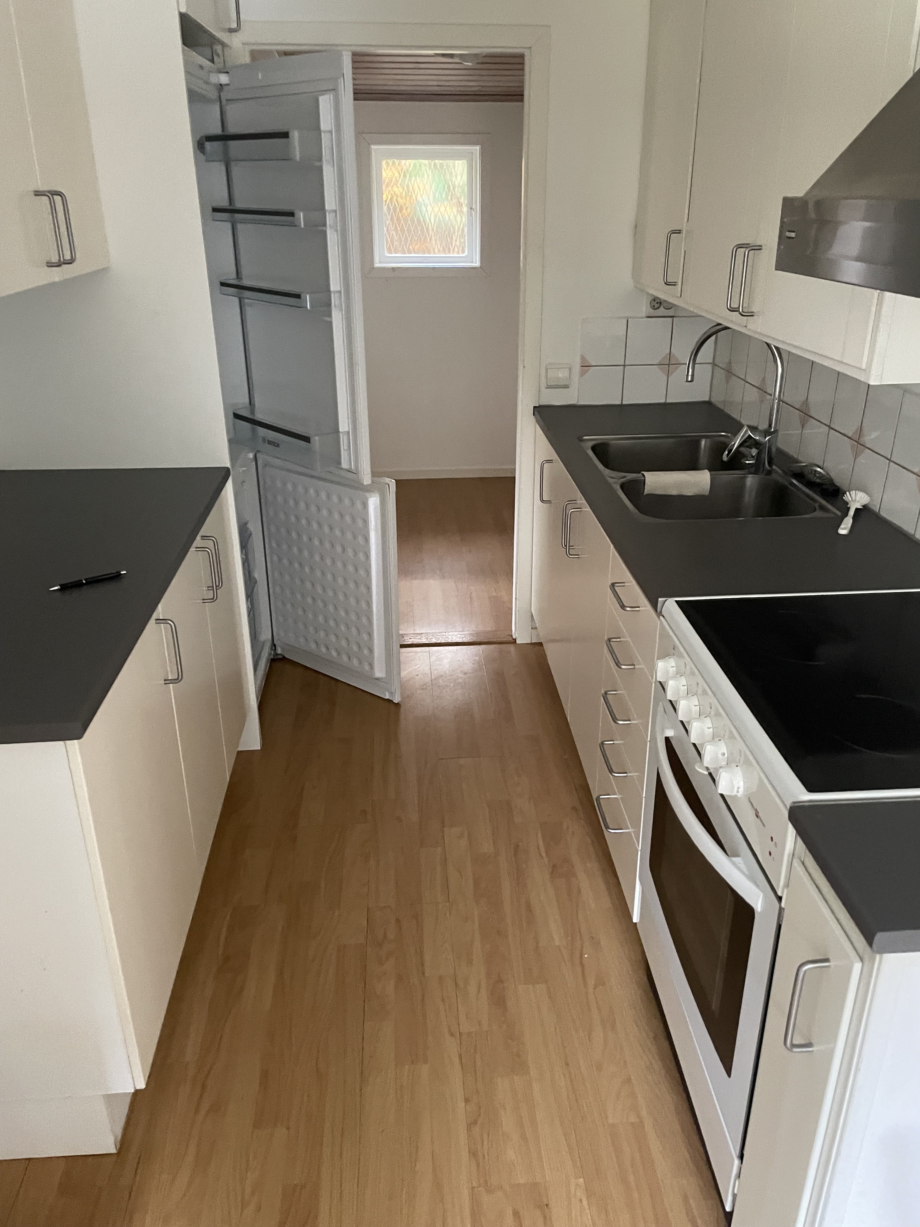 Hus – Tjuvkil, Västra Götalands län - Bild 2