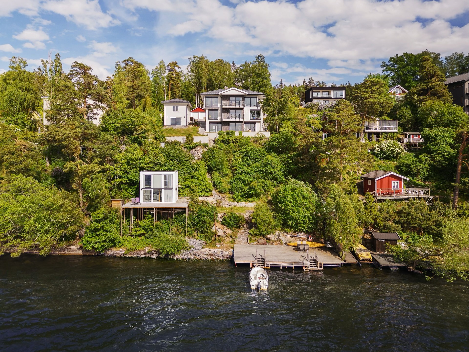 Villa/Hus, 6 rooms, 260 sqm, Vårby