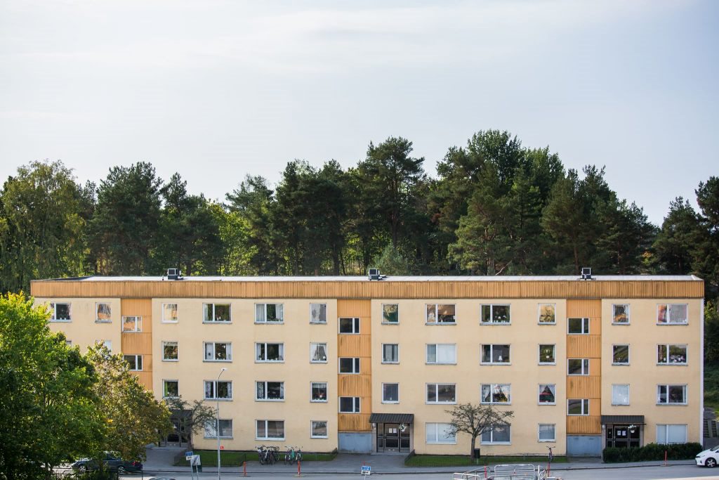Höglundavägen 18