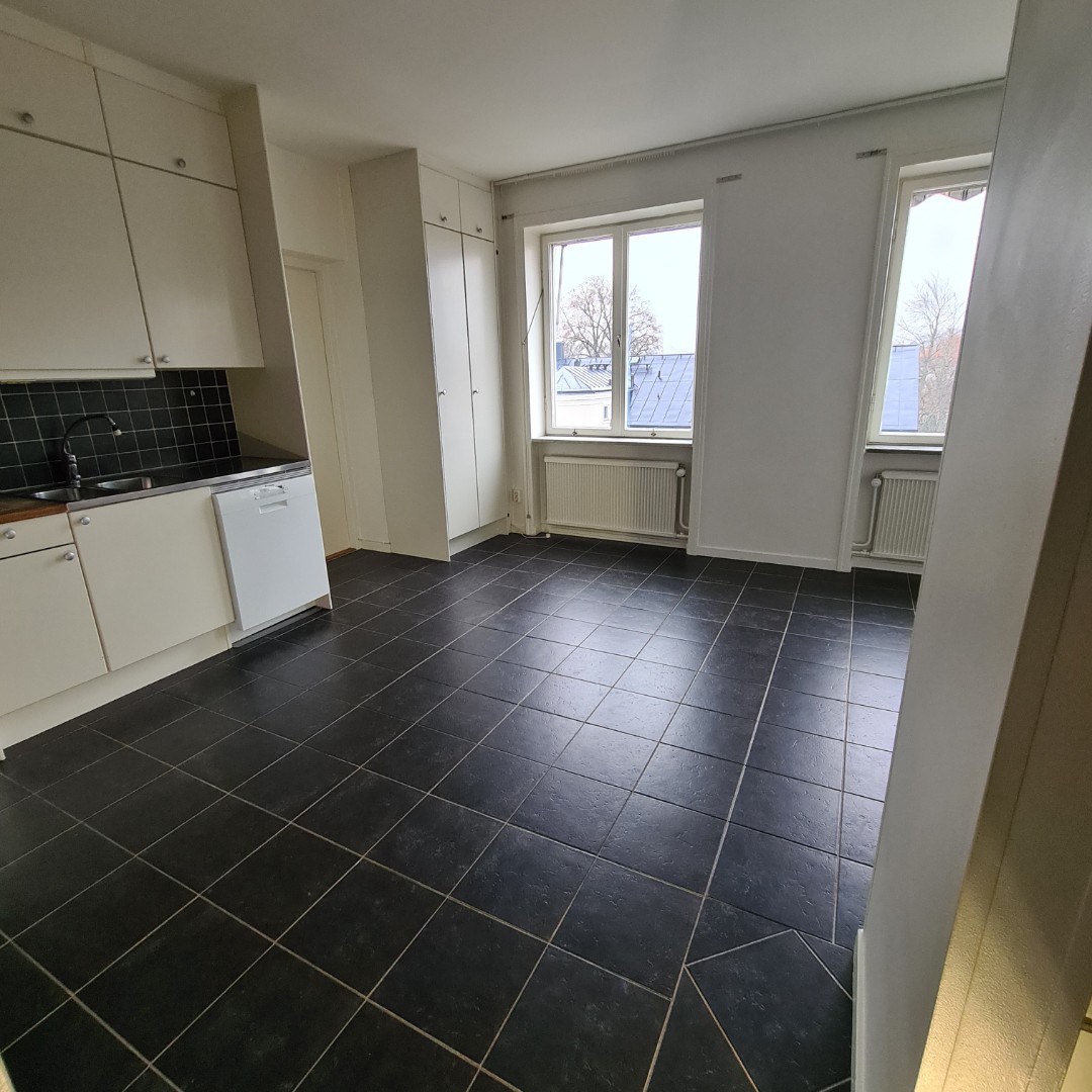 Lägenhet, 3 rooms, 107 sqm, Motala