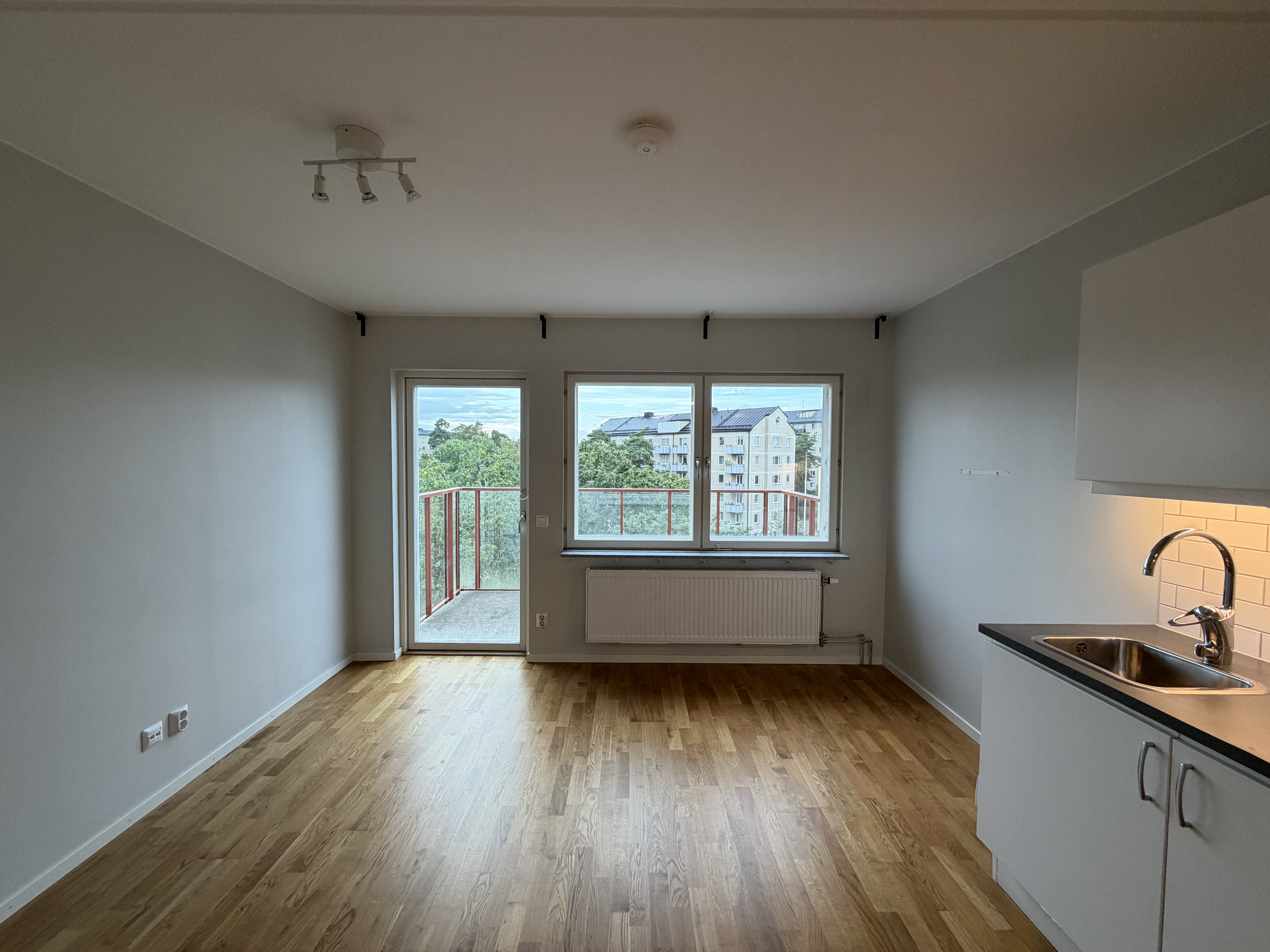 Lägenhet – Stockholm, Hässelby strand - Bild 5