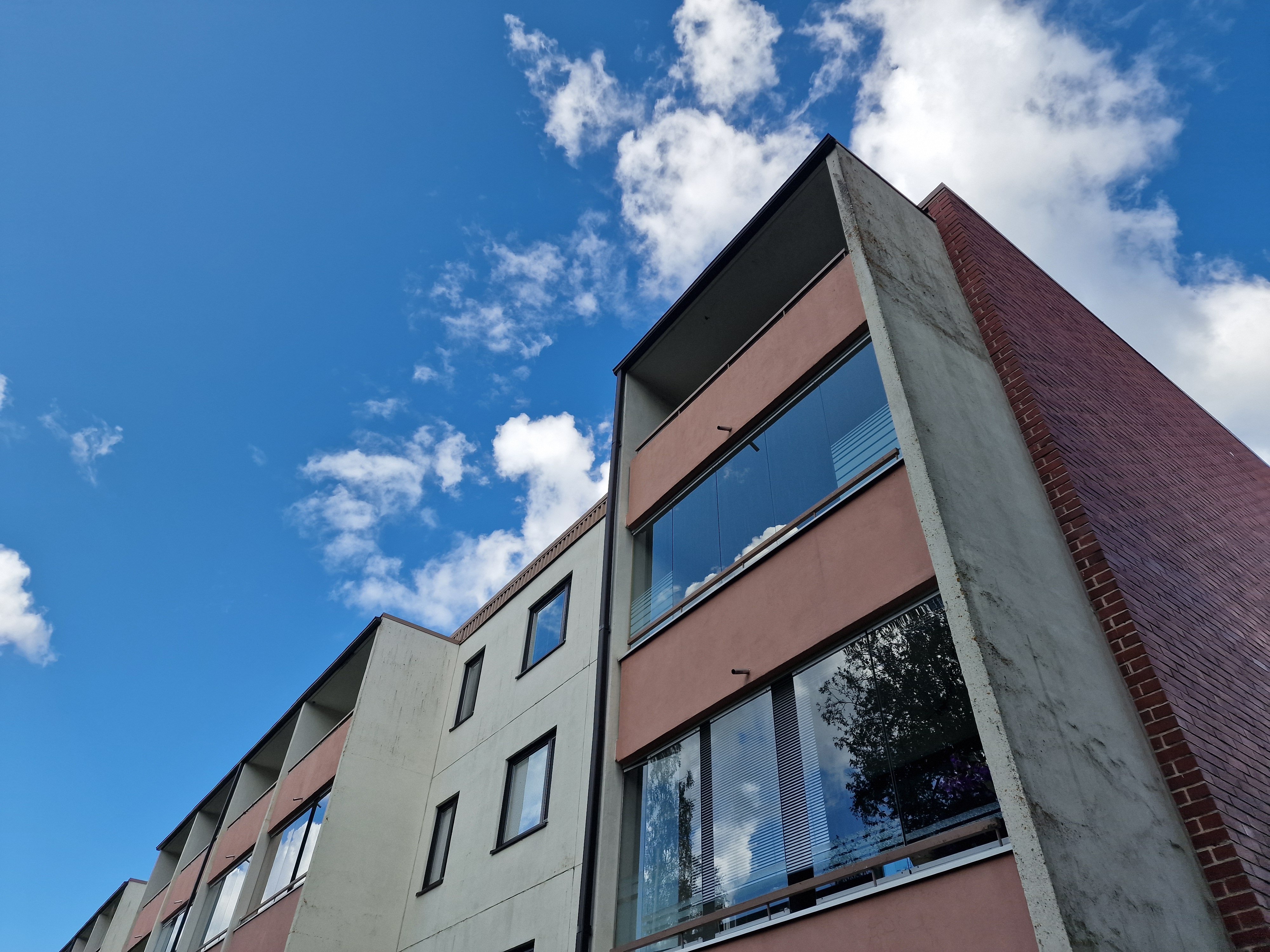 Läpitalon 3 huoneen koti Myllykosken keskustassa 1