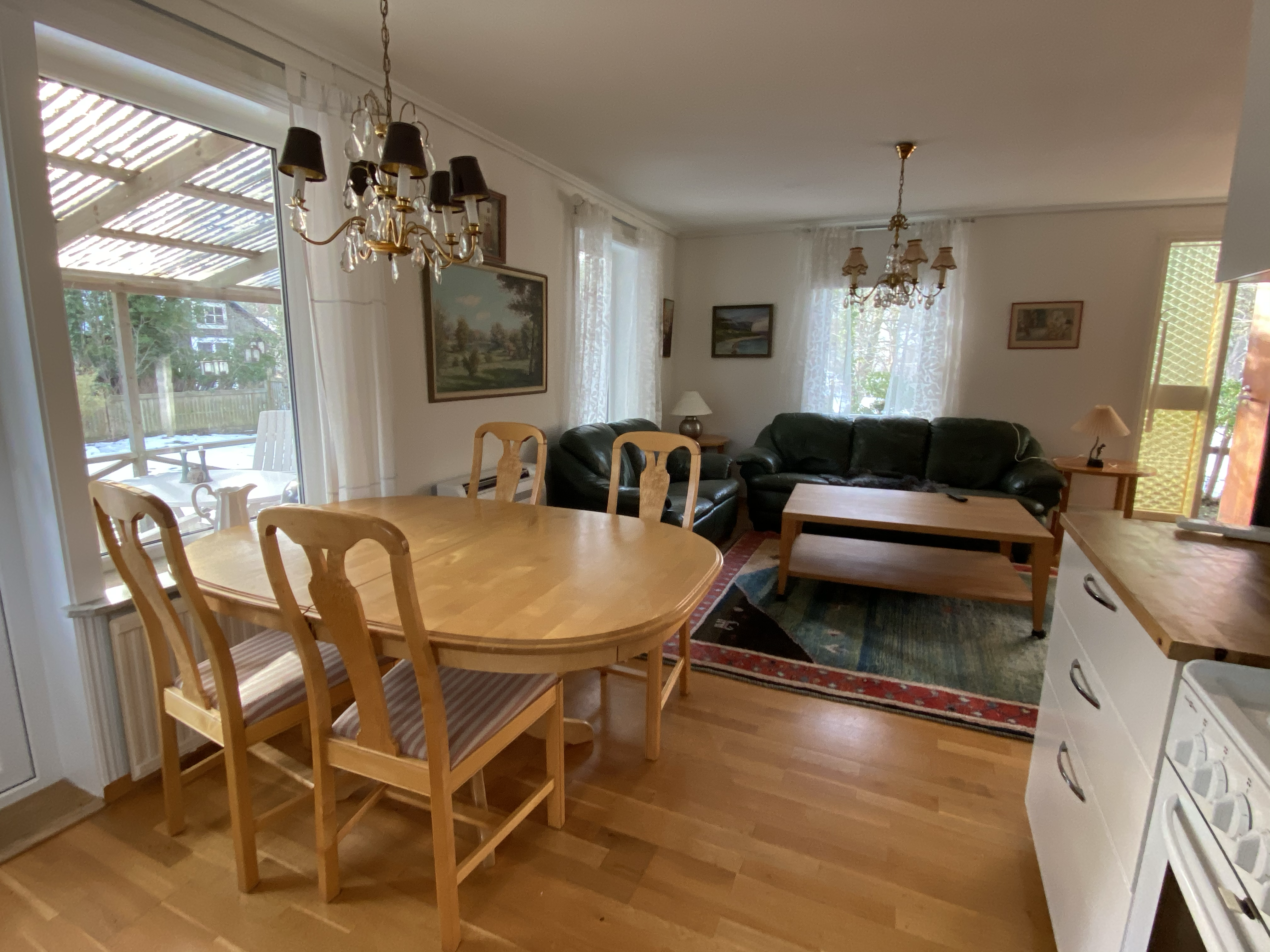 Hus – Norra Visby, Snäckgärdsbaden, Gotlands län - Bild 2