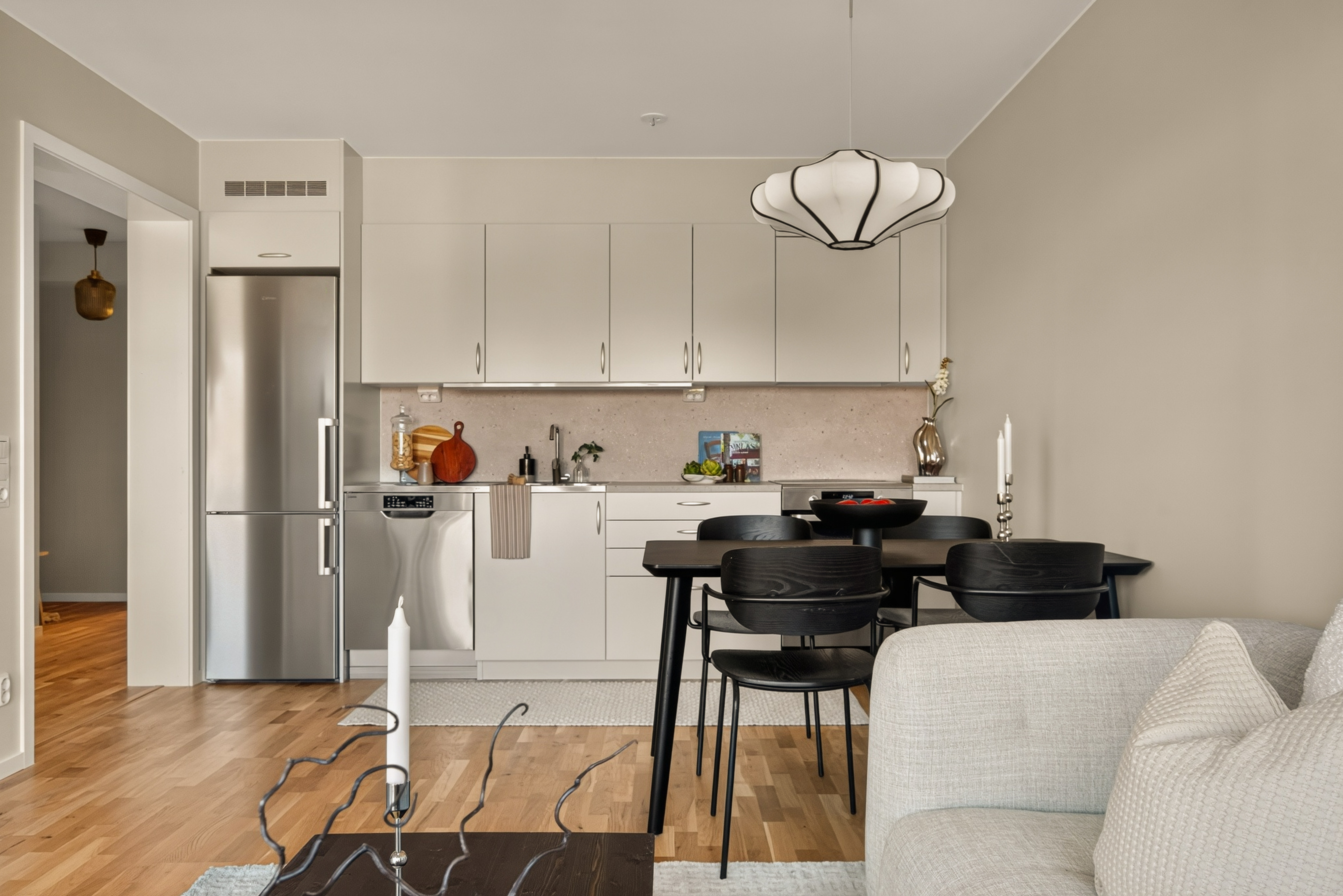 2 rok · 44 m² i Skogås