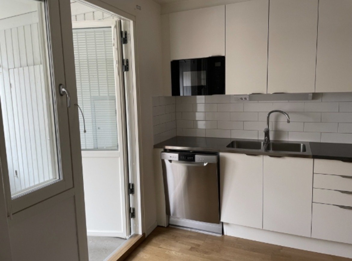 Tallrisvägen, Örebro