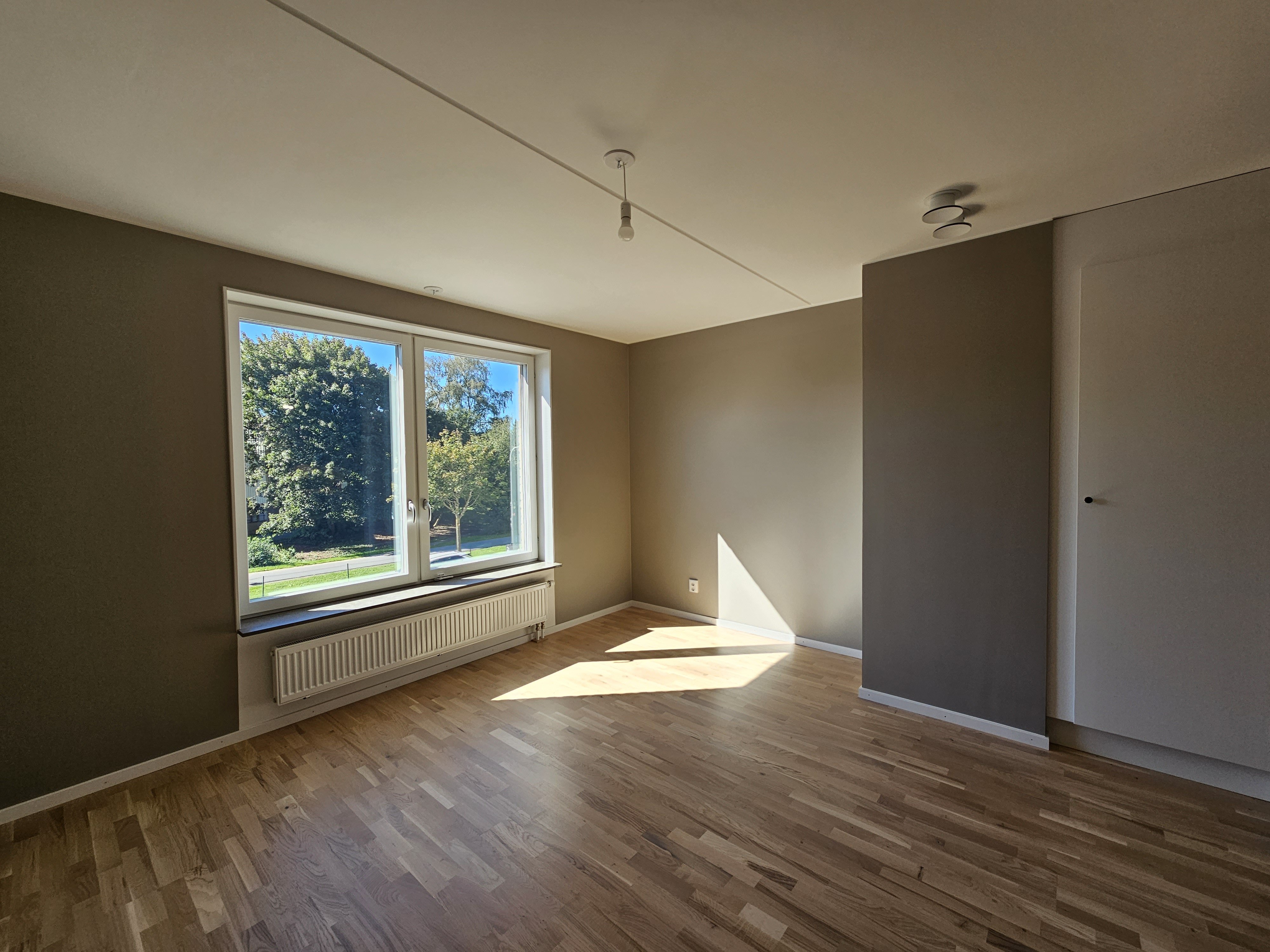 Lägenhet, 2 rooms, 42 sqm, Älvsjö