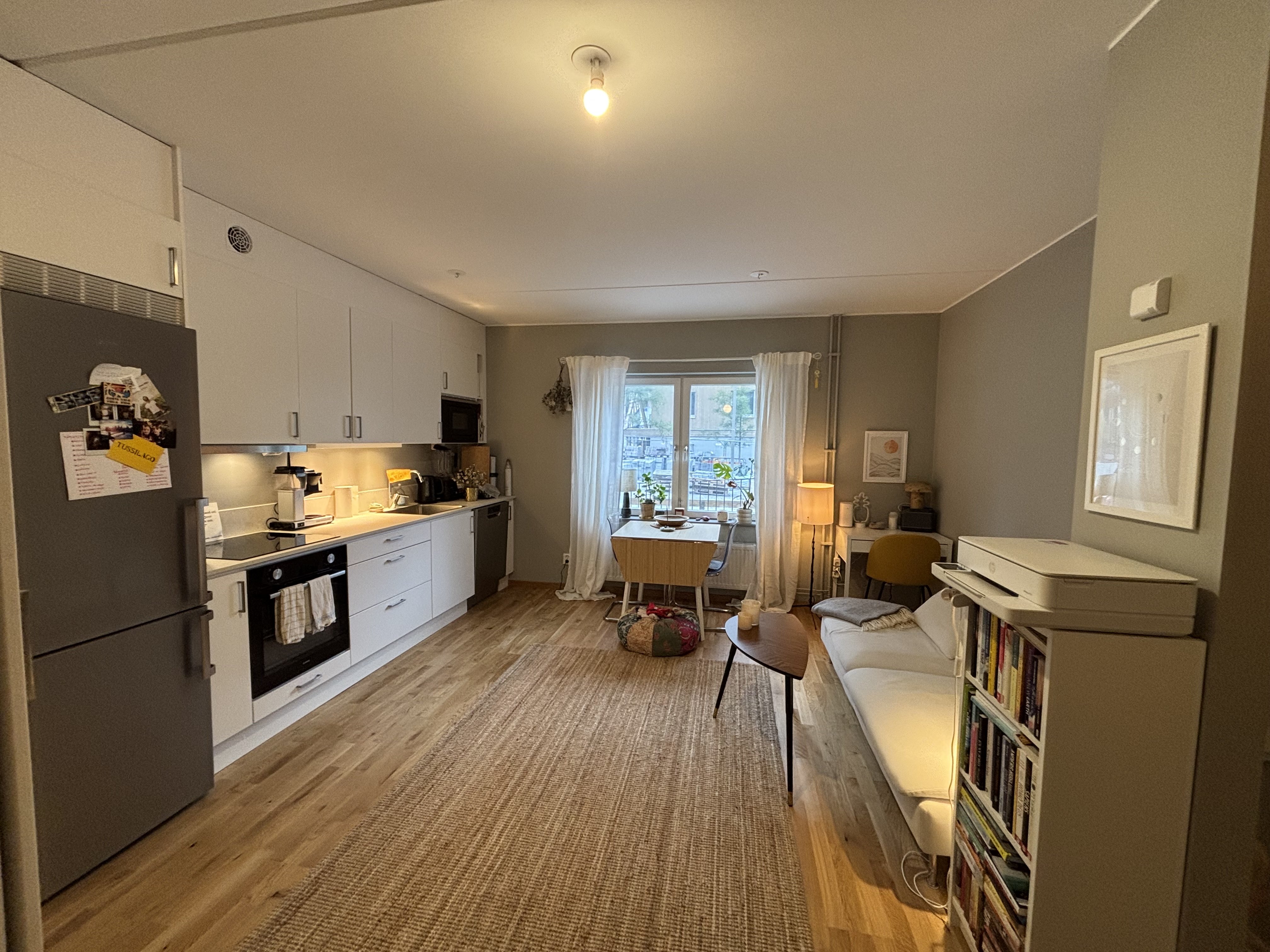 2 rum, 44 m² i Farsta i Farsta — bild 1 av 10