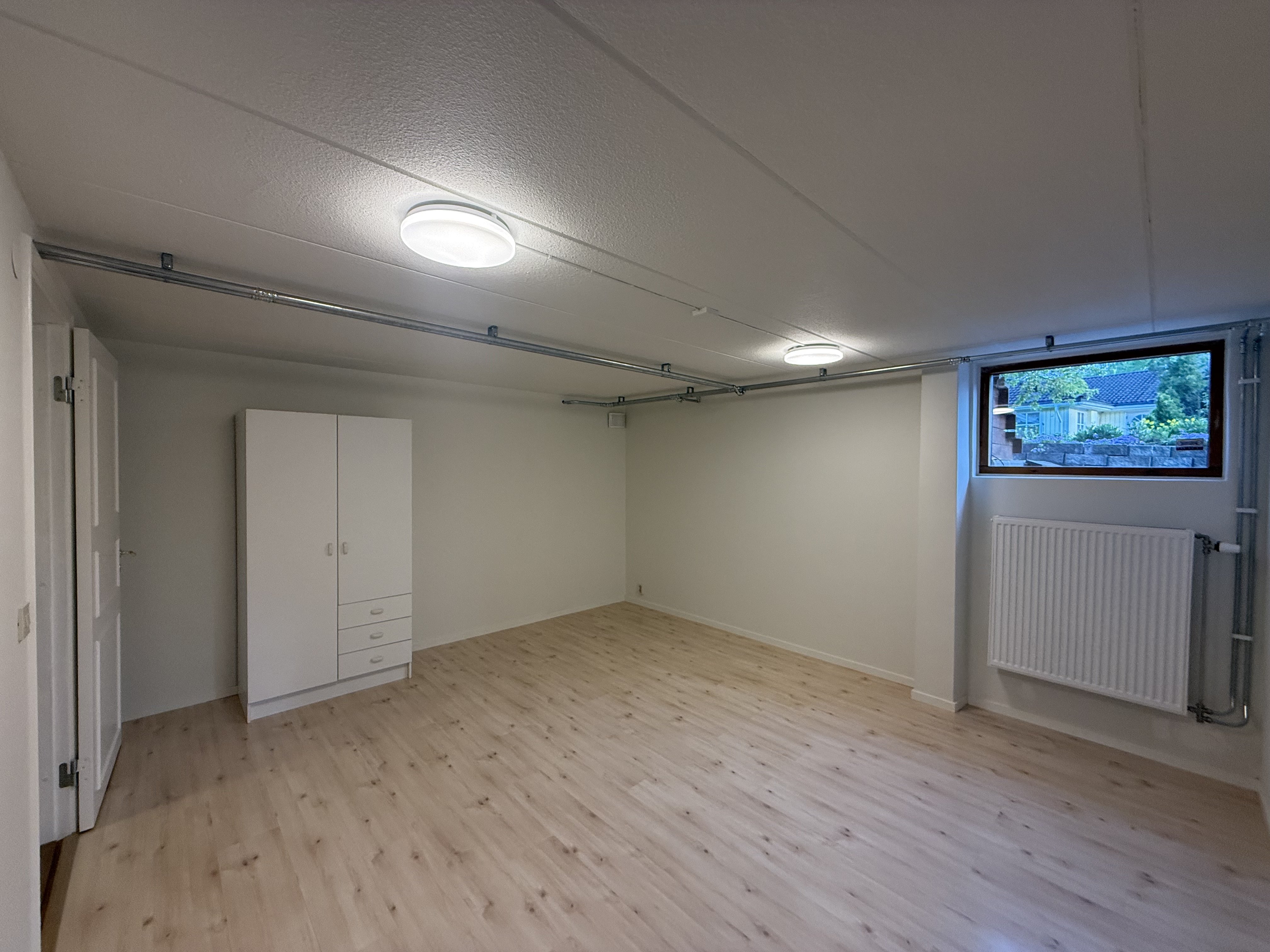 Uthagsvägen