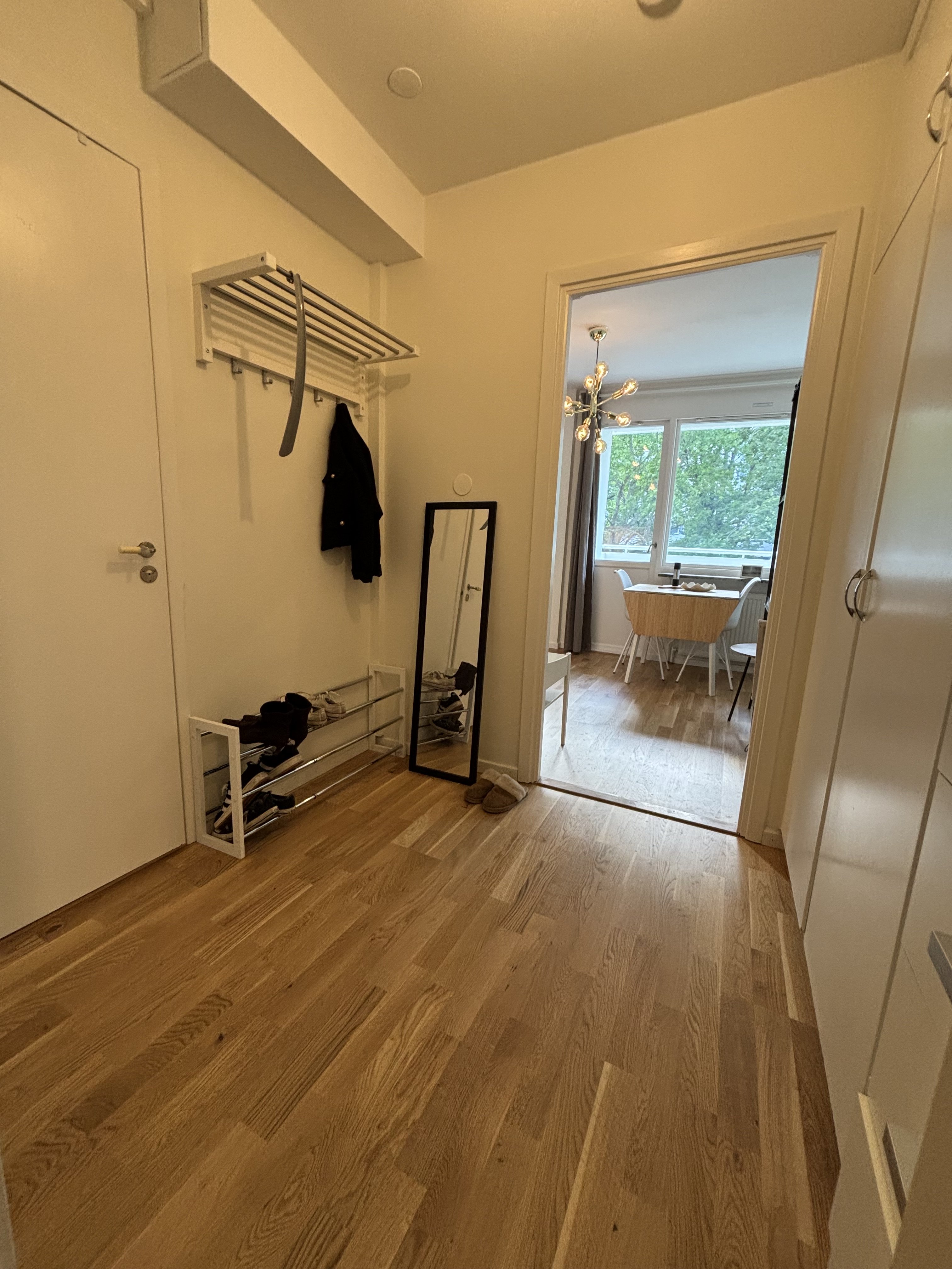 Lägenhet – Stockholm, Bredäng - Fler