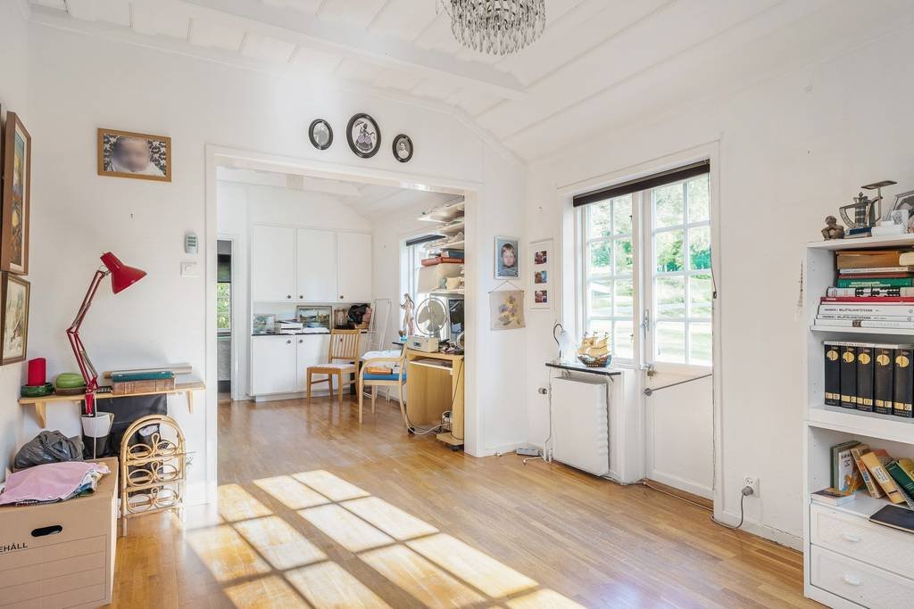 4 rok · 2241 m² i Väja – bild 10