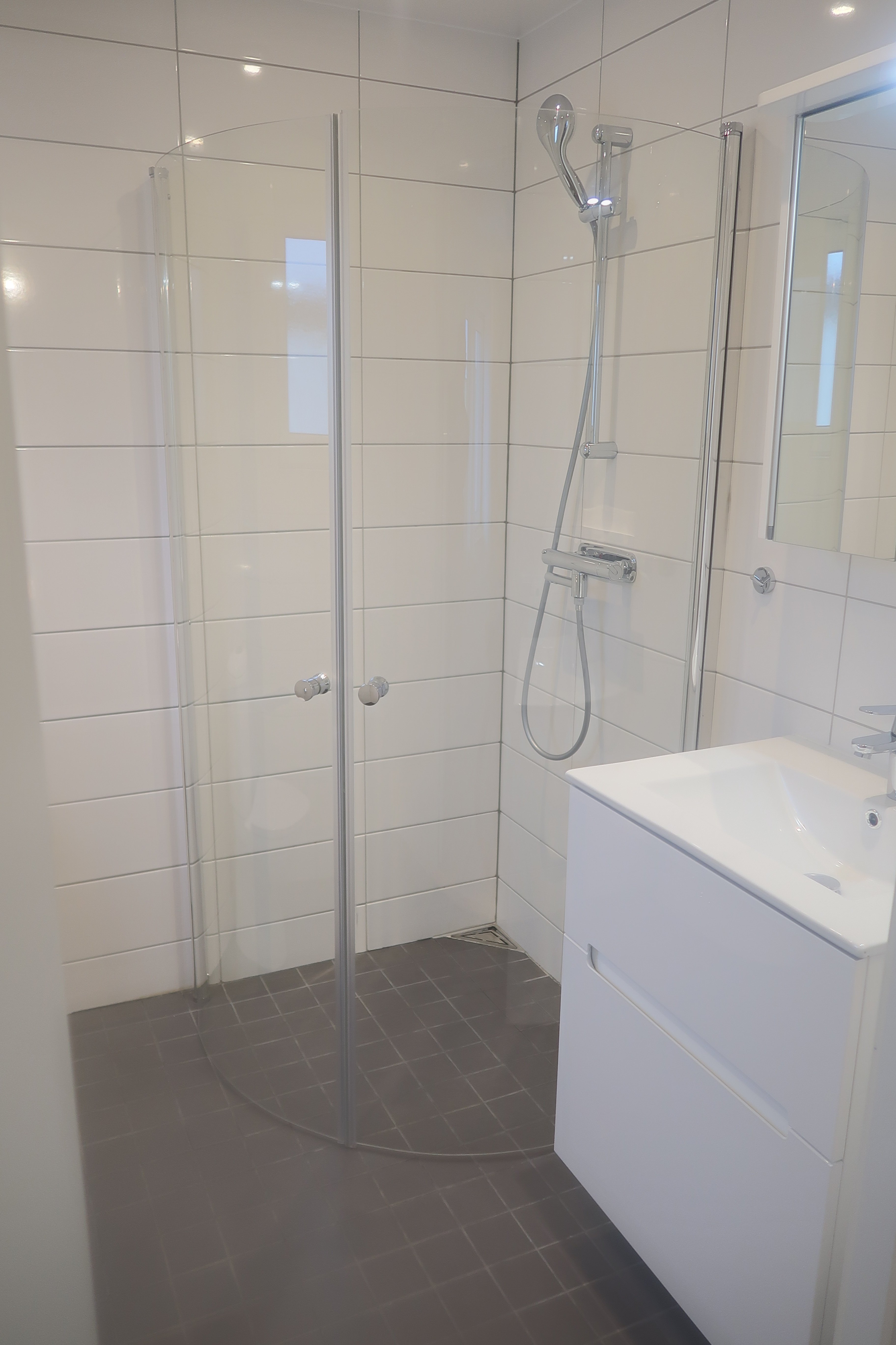 4 rok · 90 m² i Täby – bild 4