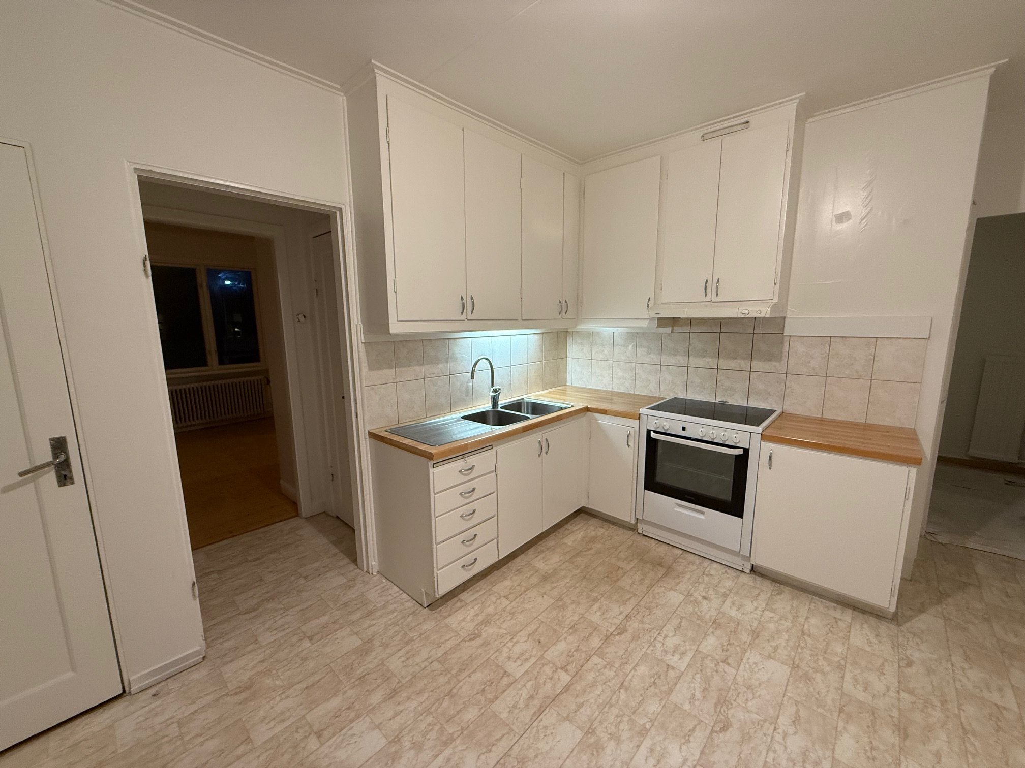 Lägenhet, 3 rooms, 100 sqm, Domsjö
