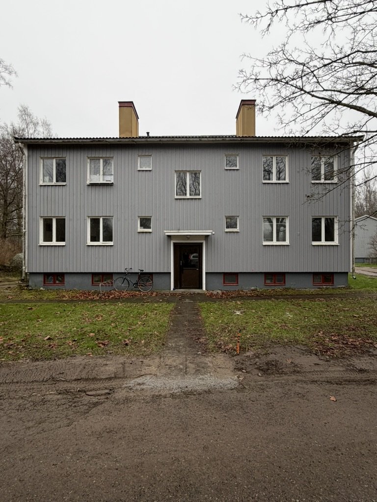 Skiffervägen 13