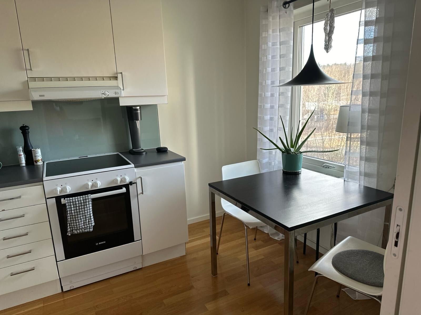 1.5 rum och kök, Hägersten — 11 000 kr/mån — bild 2