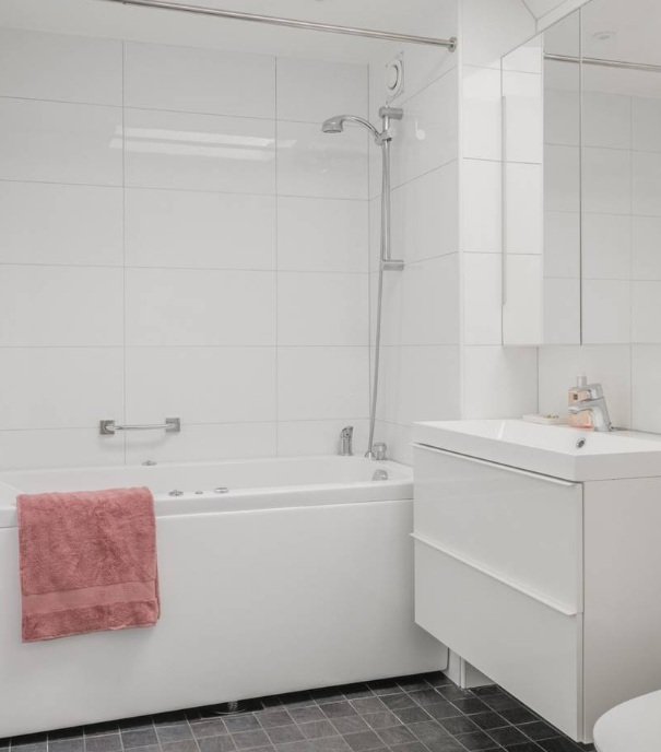 Hus – Lund, Östra Torn, Öster - Bild 2