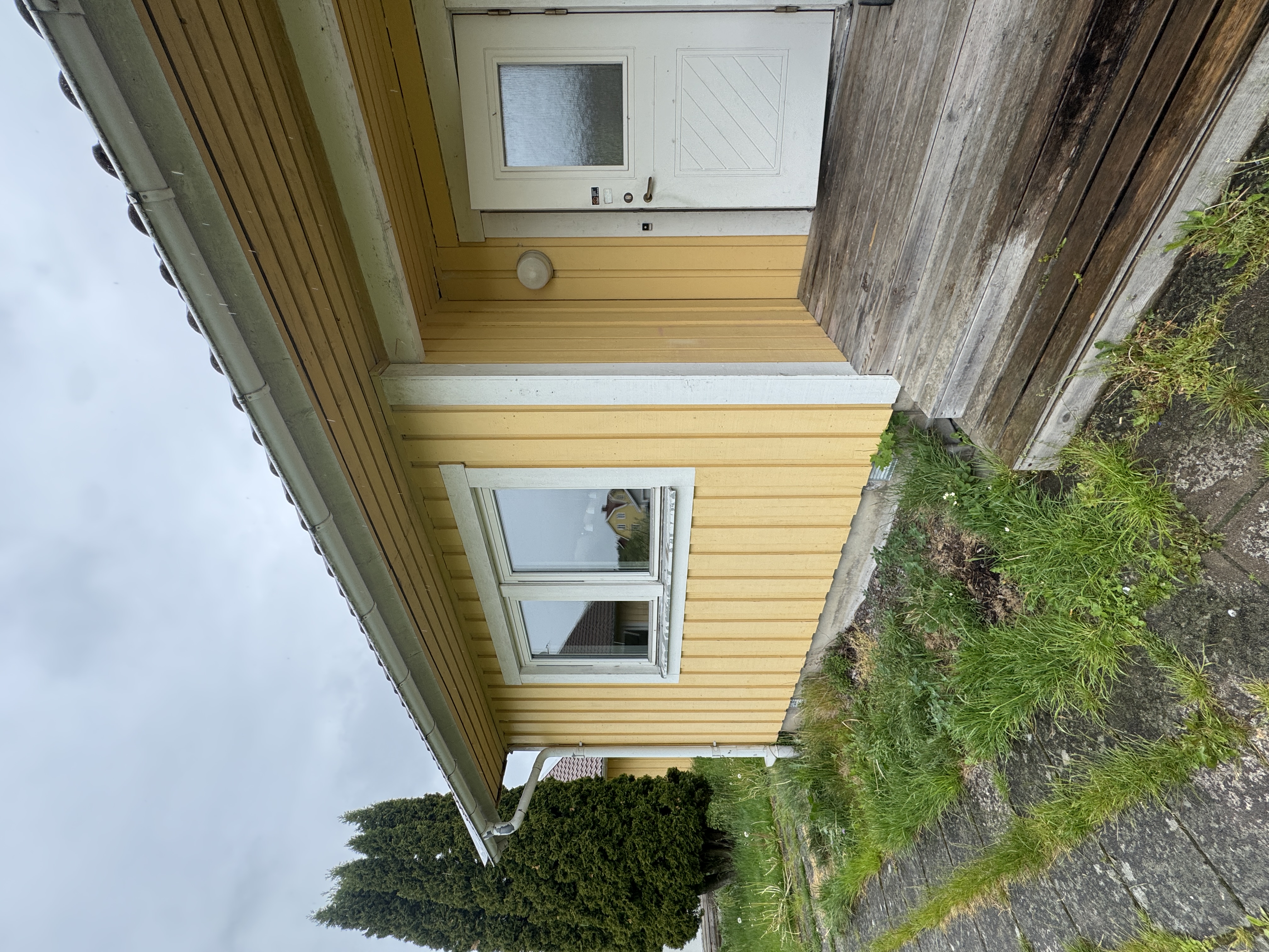 Humlevägen 8