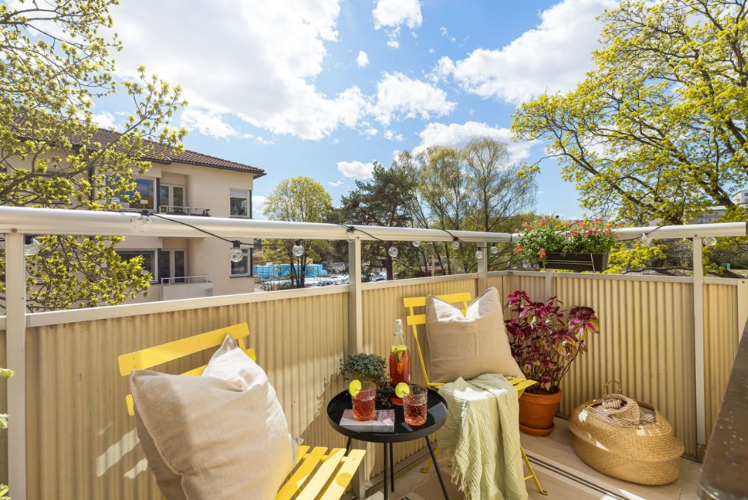 Svartviksvägen, Bromma