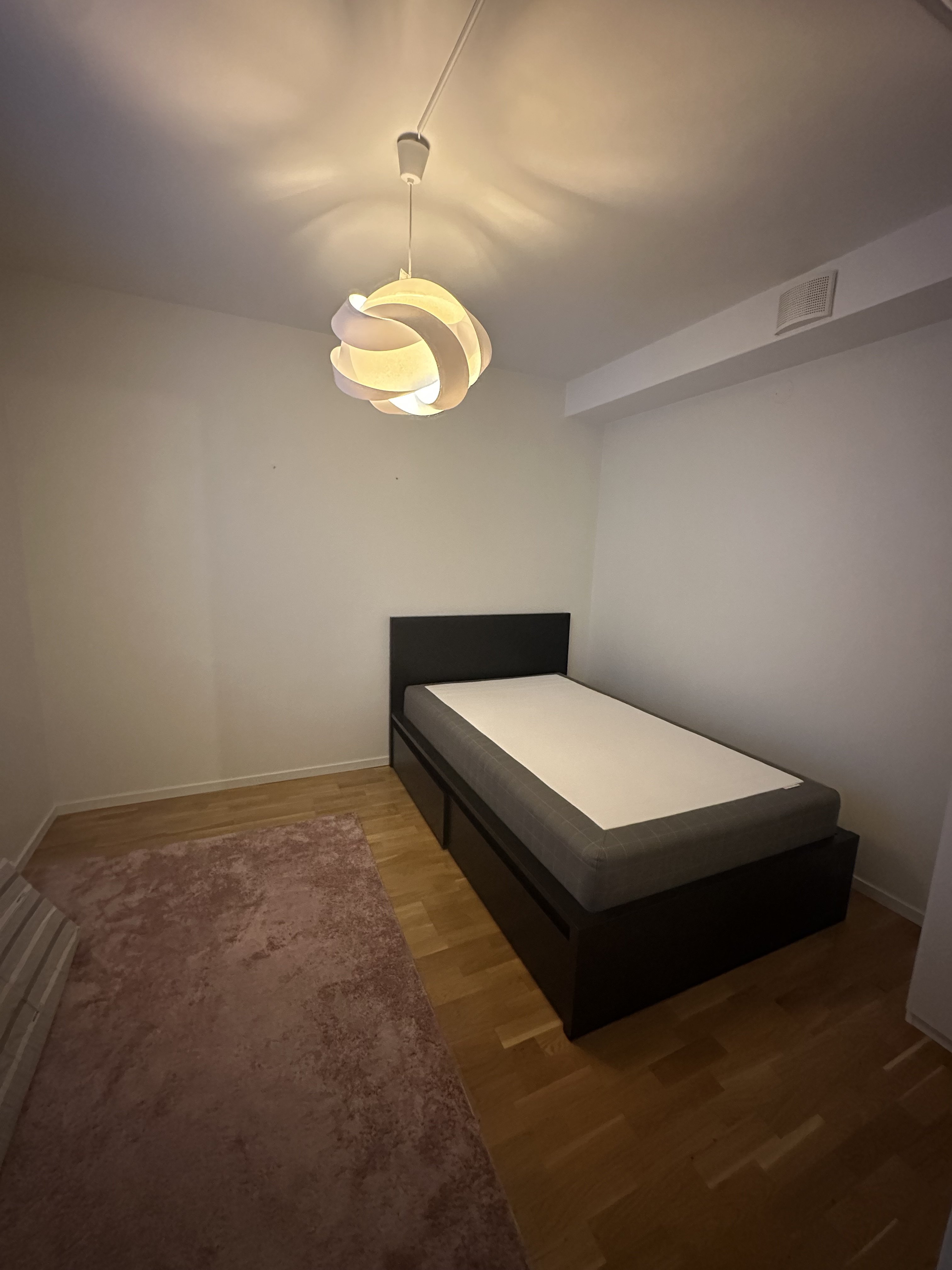 2 rum och kök, Kista — 13 200 kr/mån — bild 5