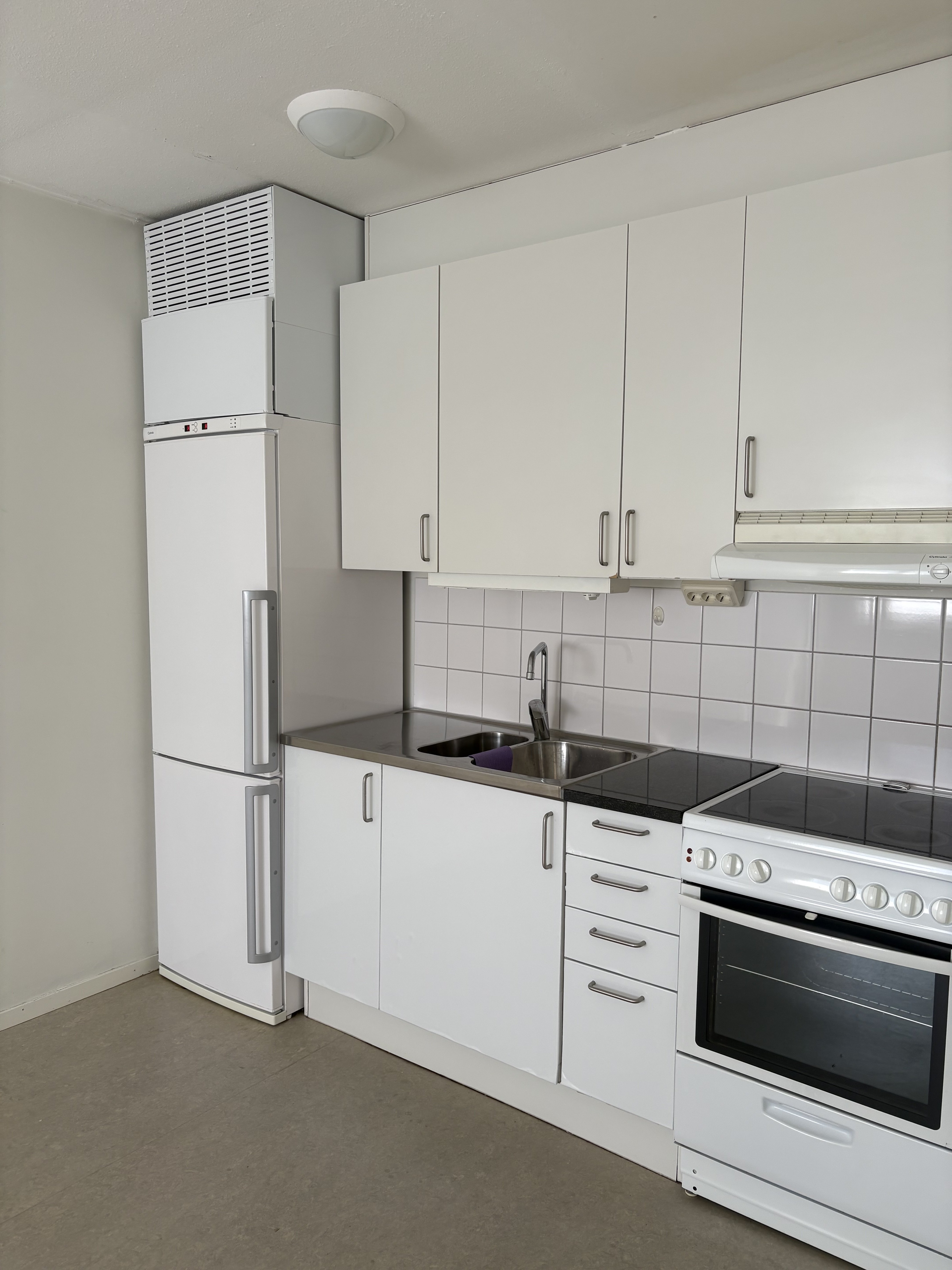 Lägenhet – Stockholm, Gärdeshöjden, Ladugårdsgärdet - Bild 3