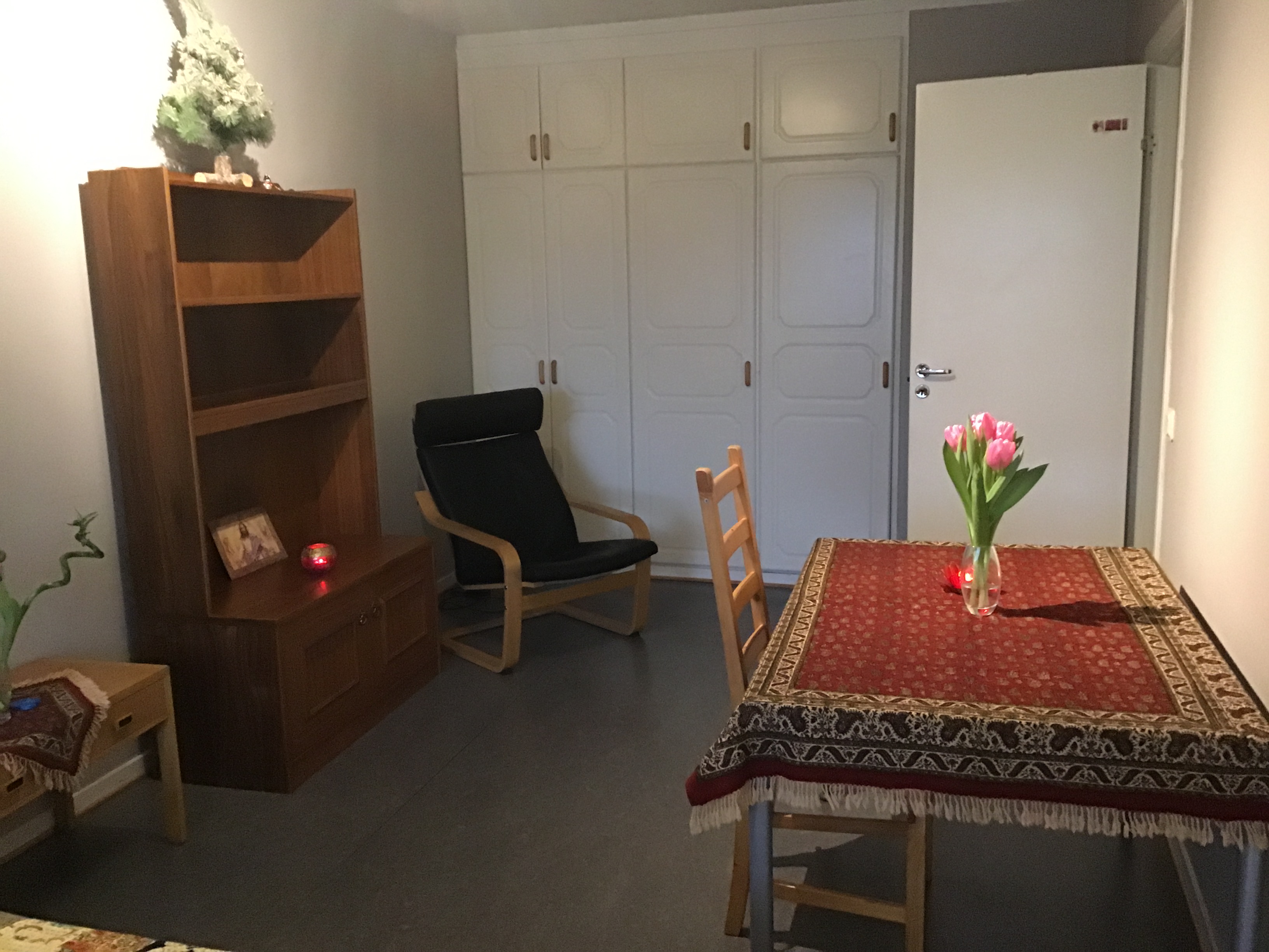 Hammarkulletorget, Angered